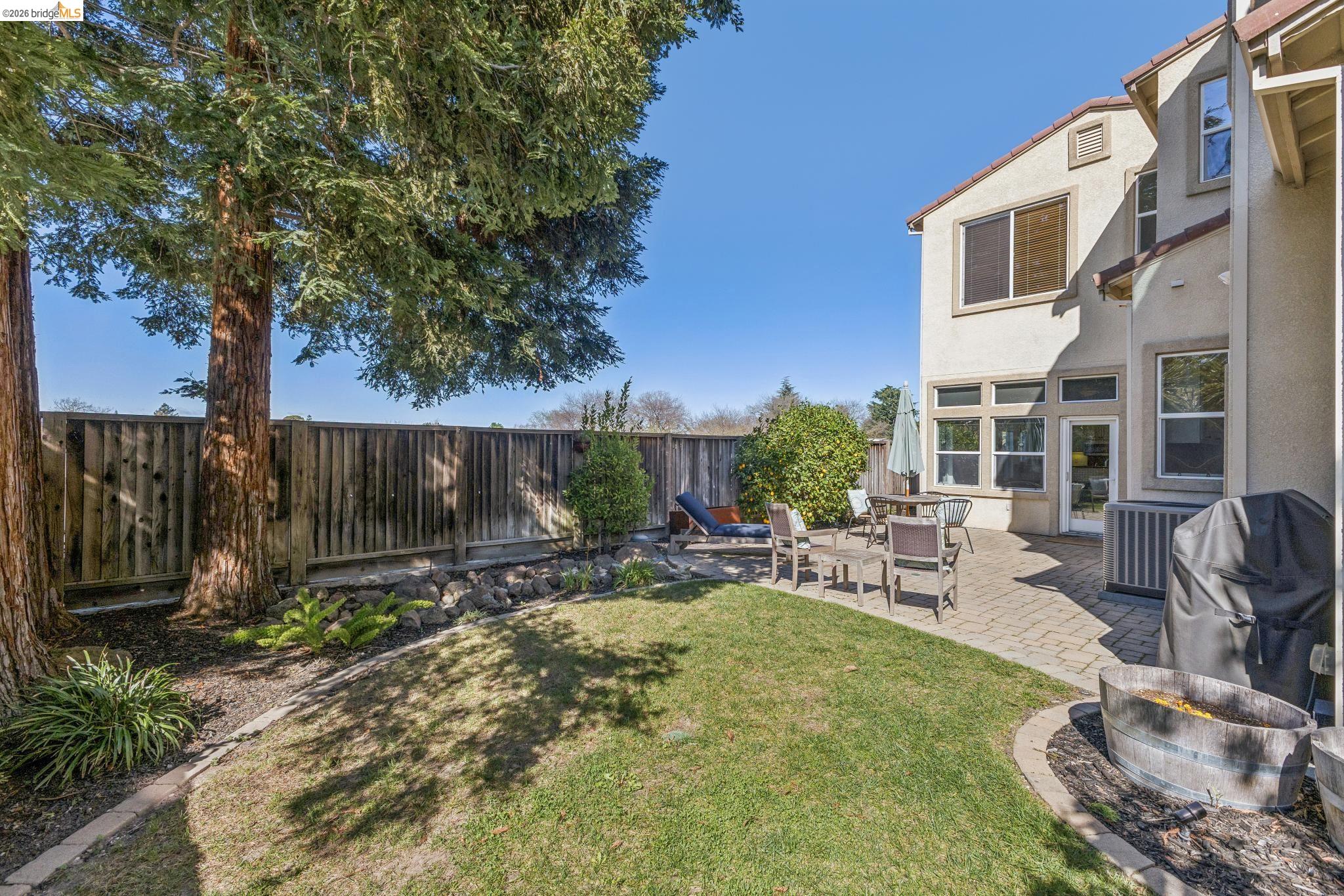 548 Gabriel Ct