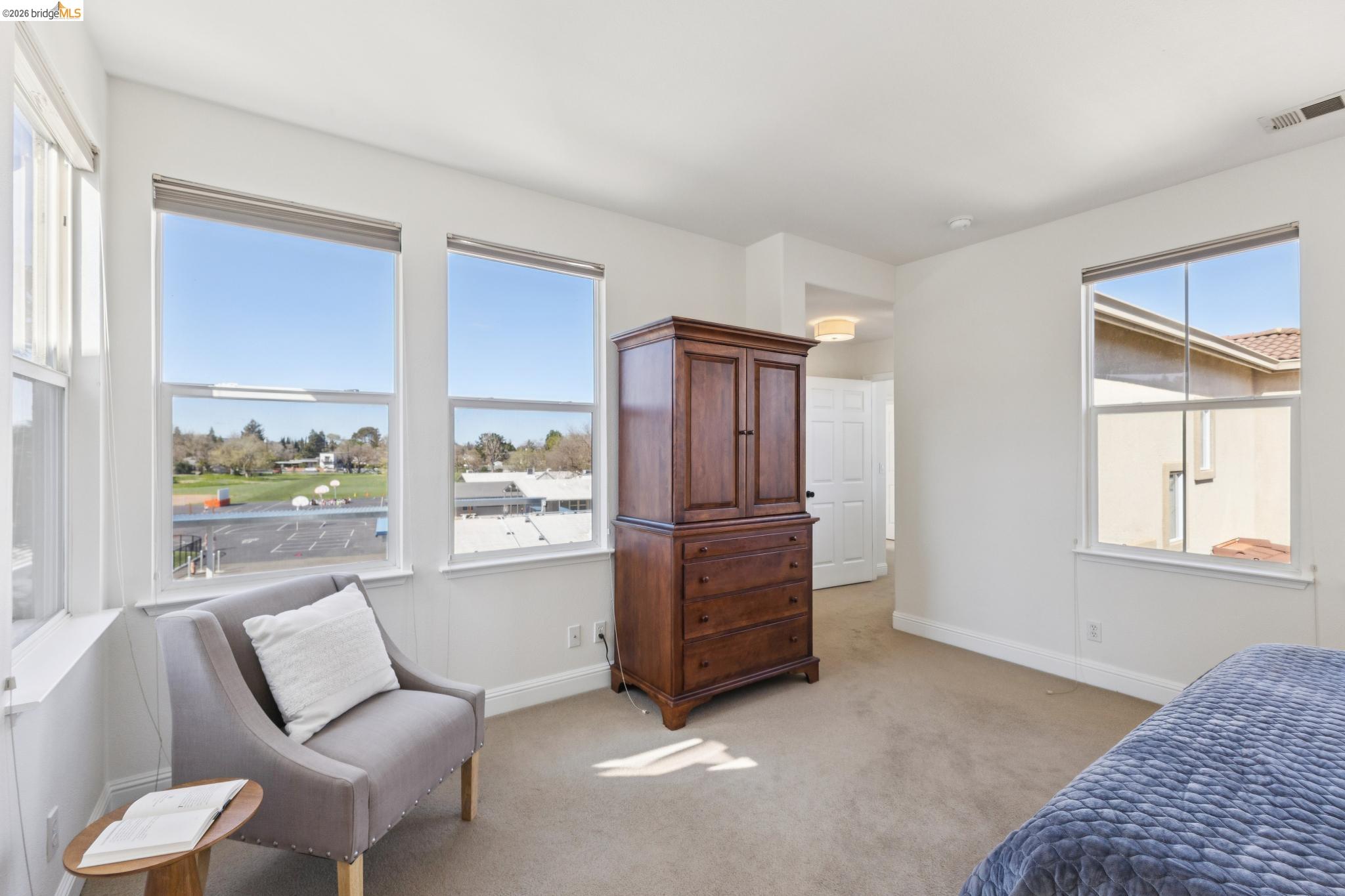 548 Gabriel Ct