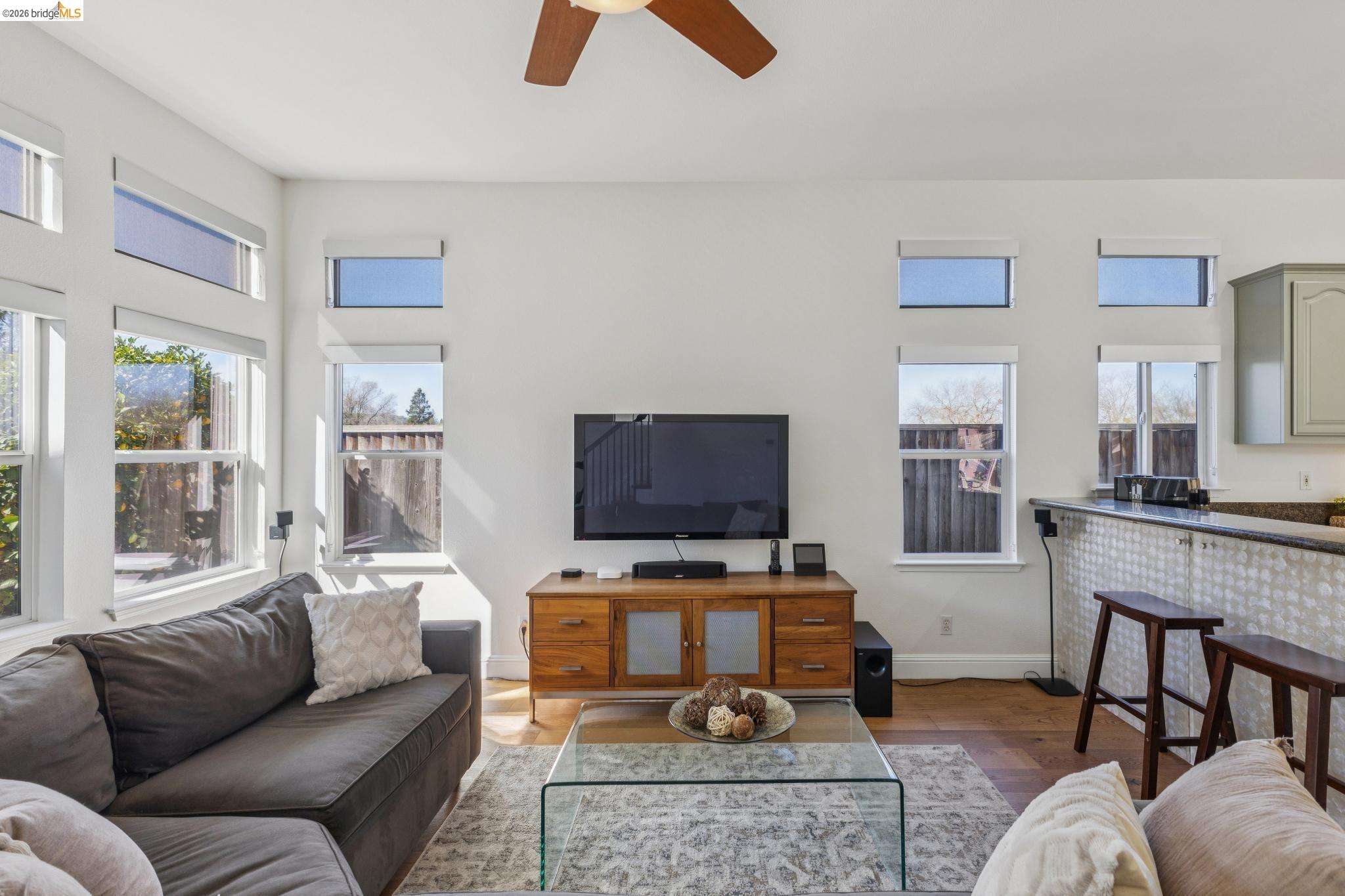 548 Gabriel Ct