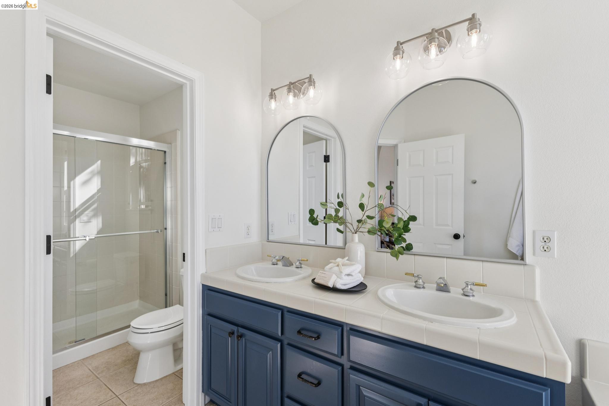 548 Gabriel Ct