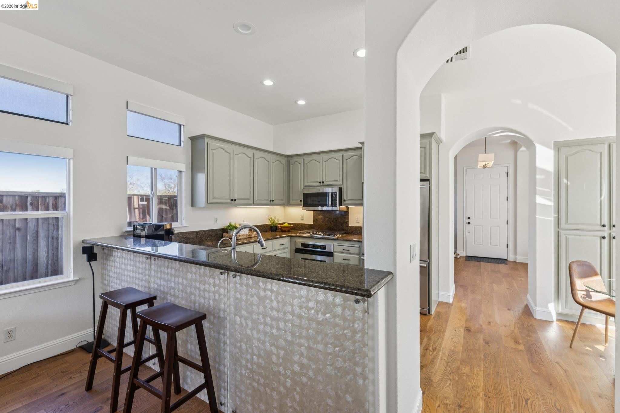 548 Gabriel Ct