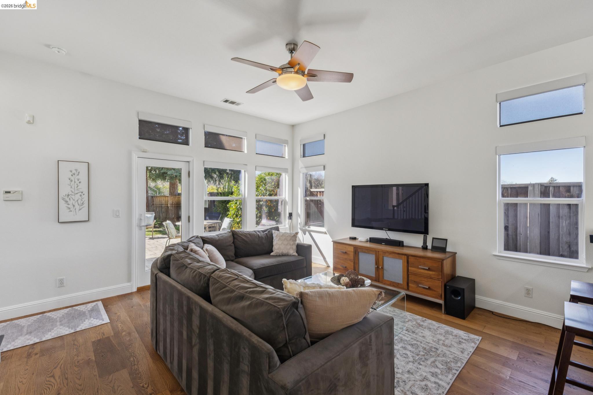 548 Gabriel Ct