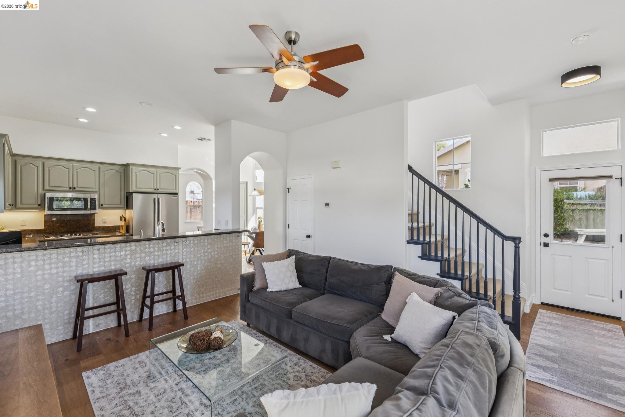 548 Gabriel Ct