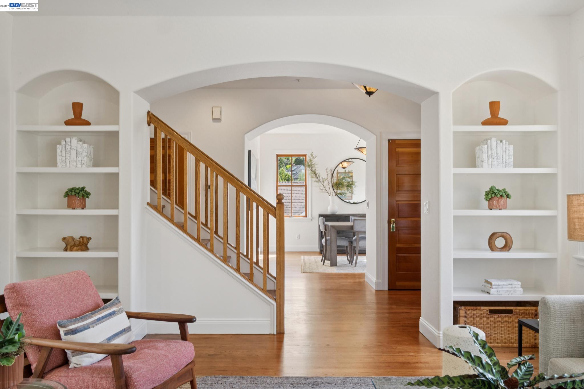 942 AQUARIUS WAY