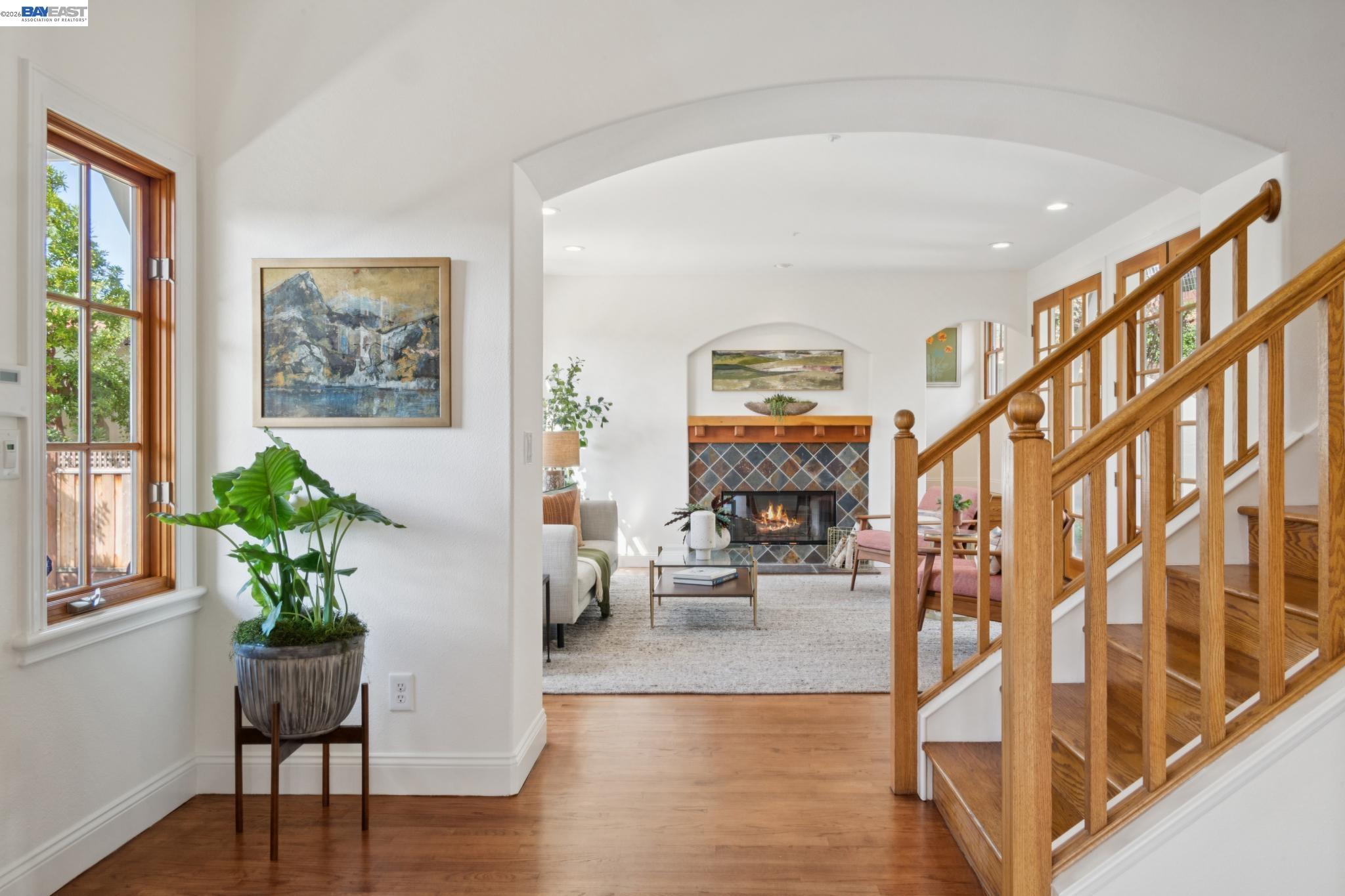 942 AQUARIUS WAY