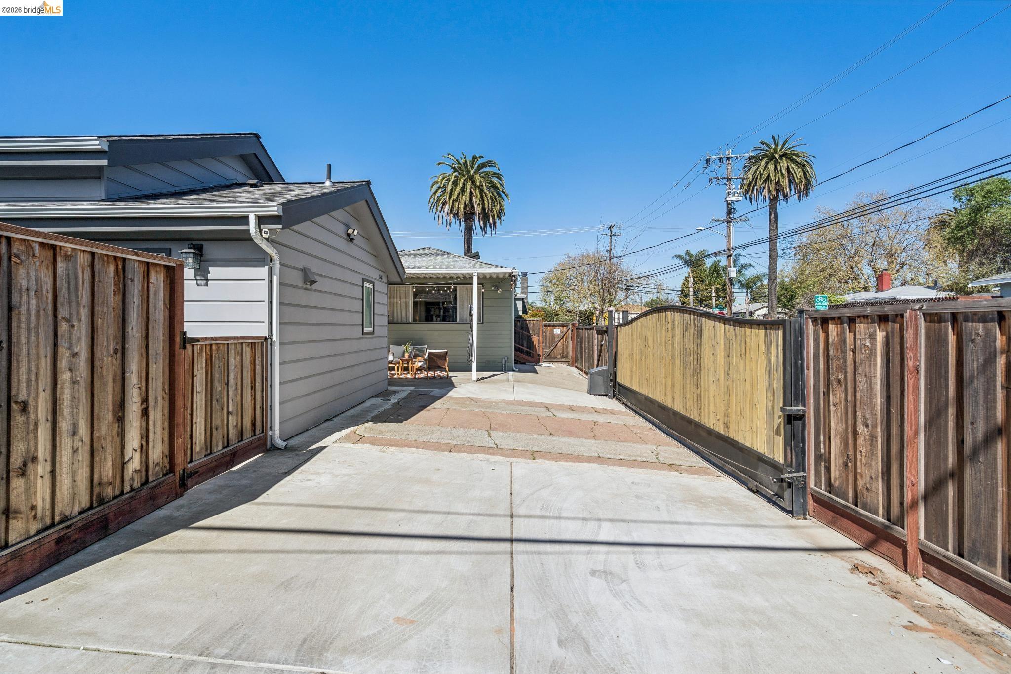 1550 Havenscourt Blvd