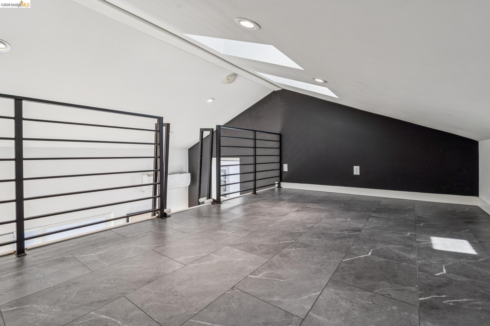 1550 Havenscourt Blvd