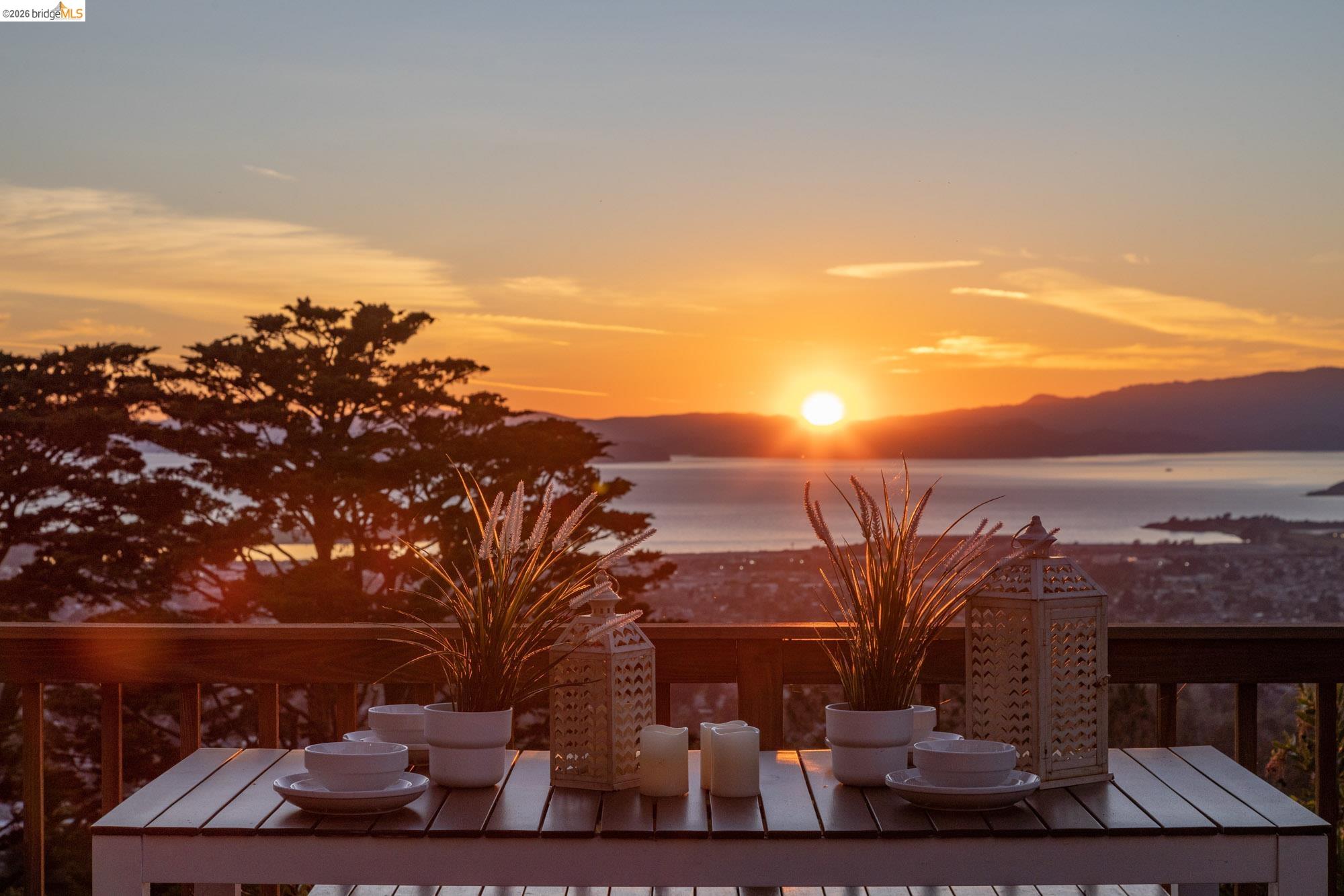 2893 Buena Vista Way