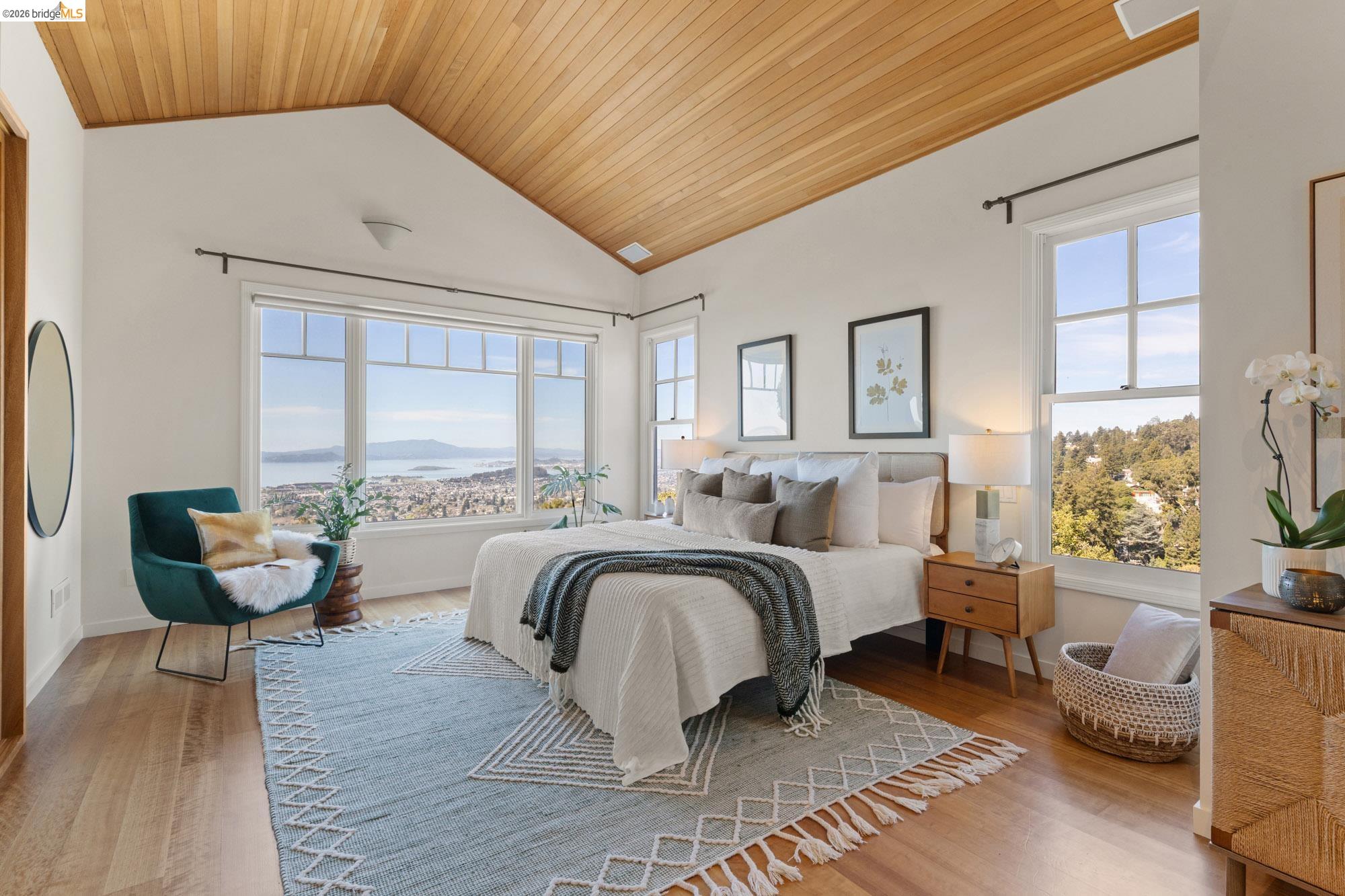 2893 Buena Vista Way