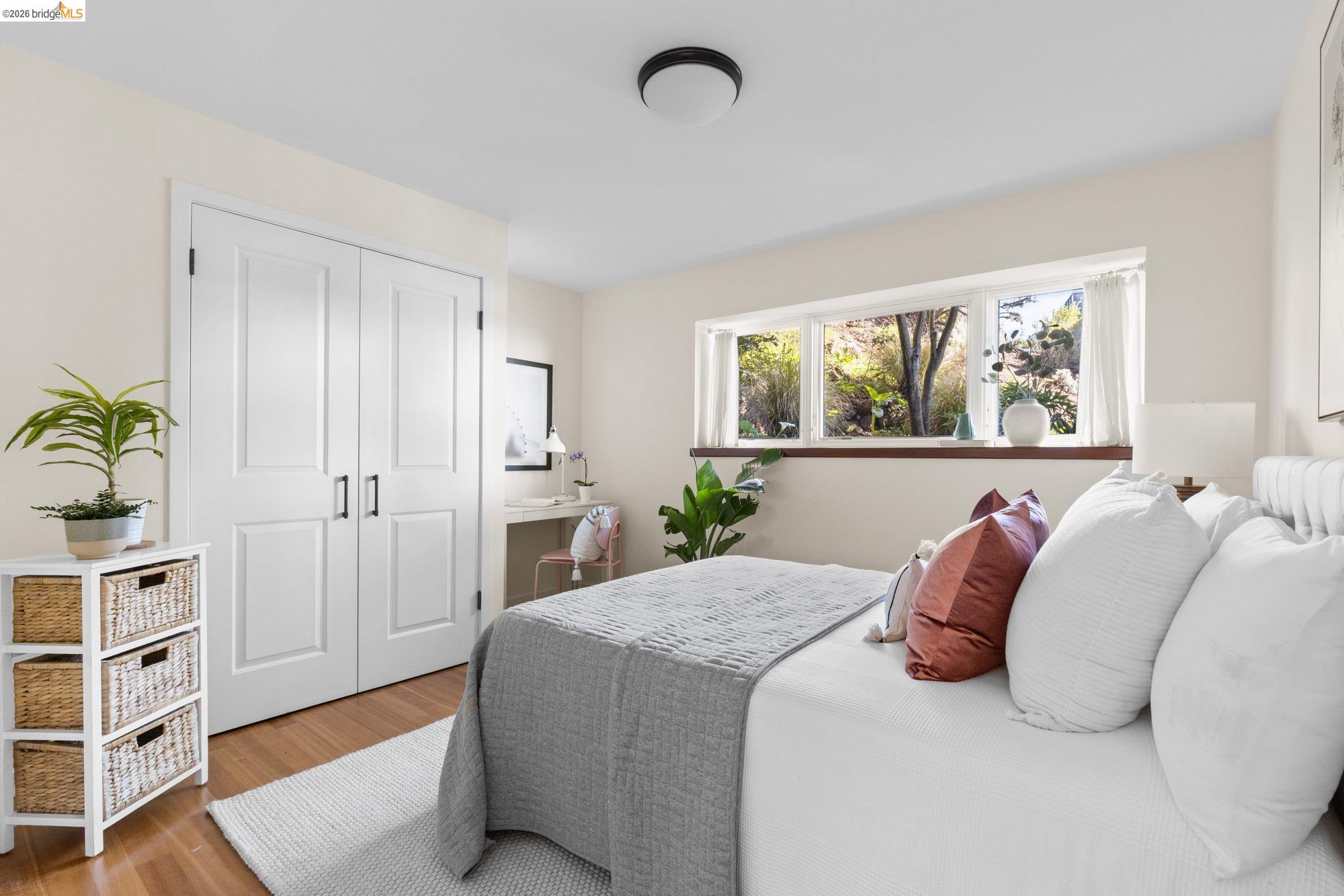 2893 Buena Vista Way