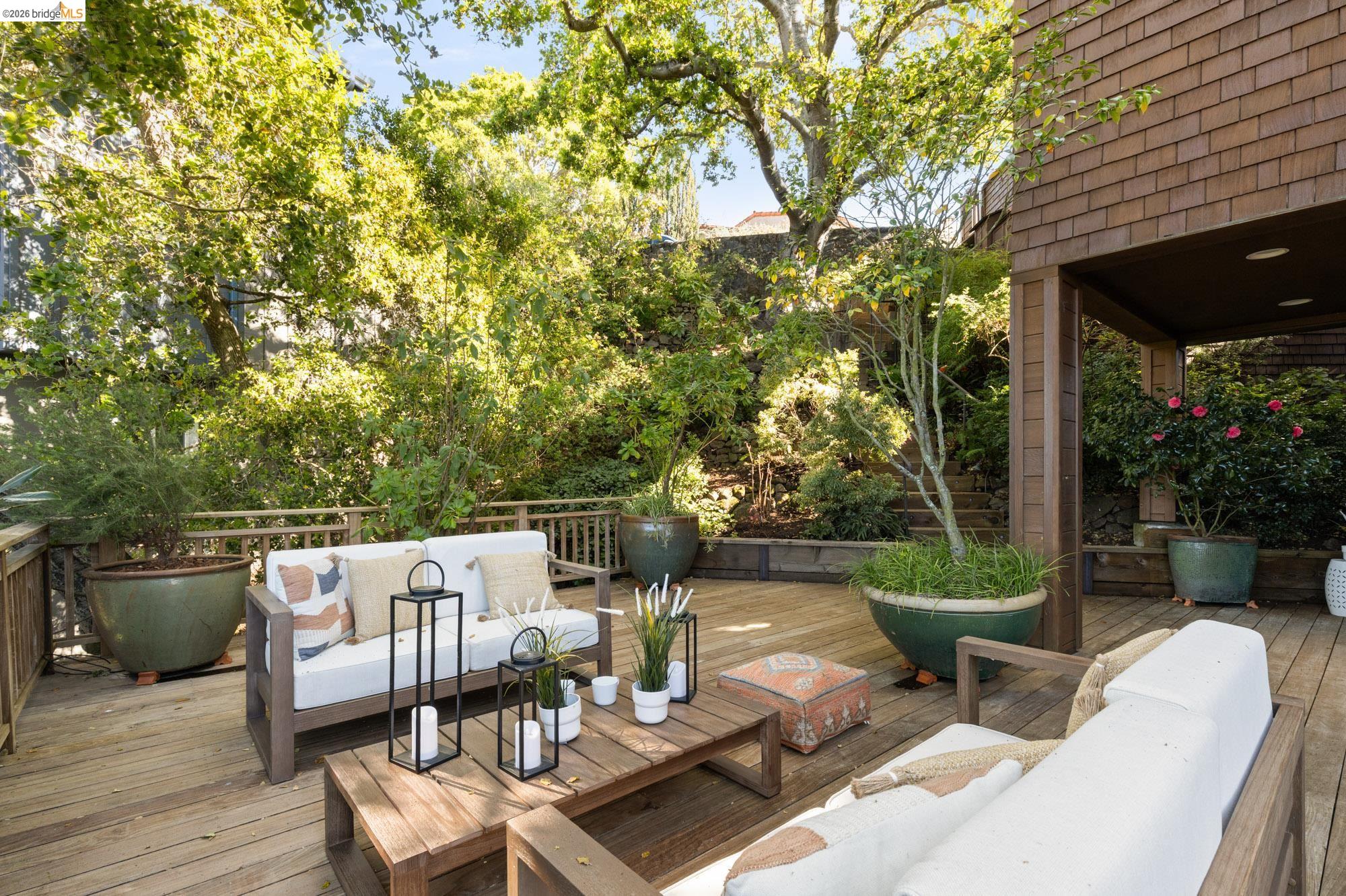 2893 Buena Vista Way