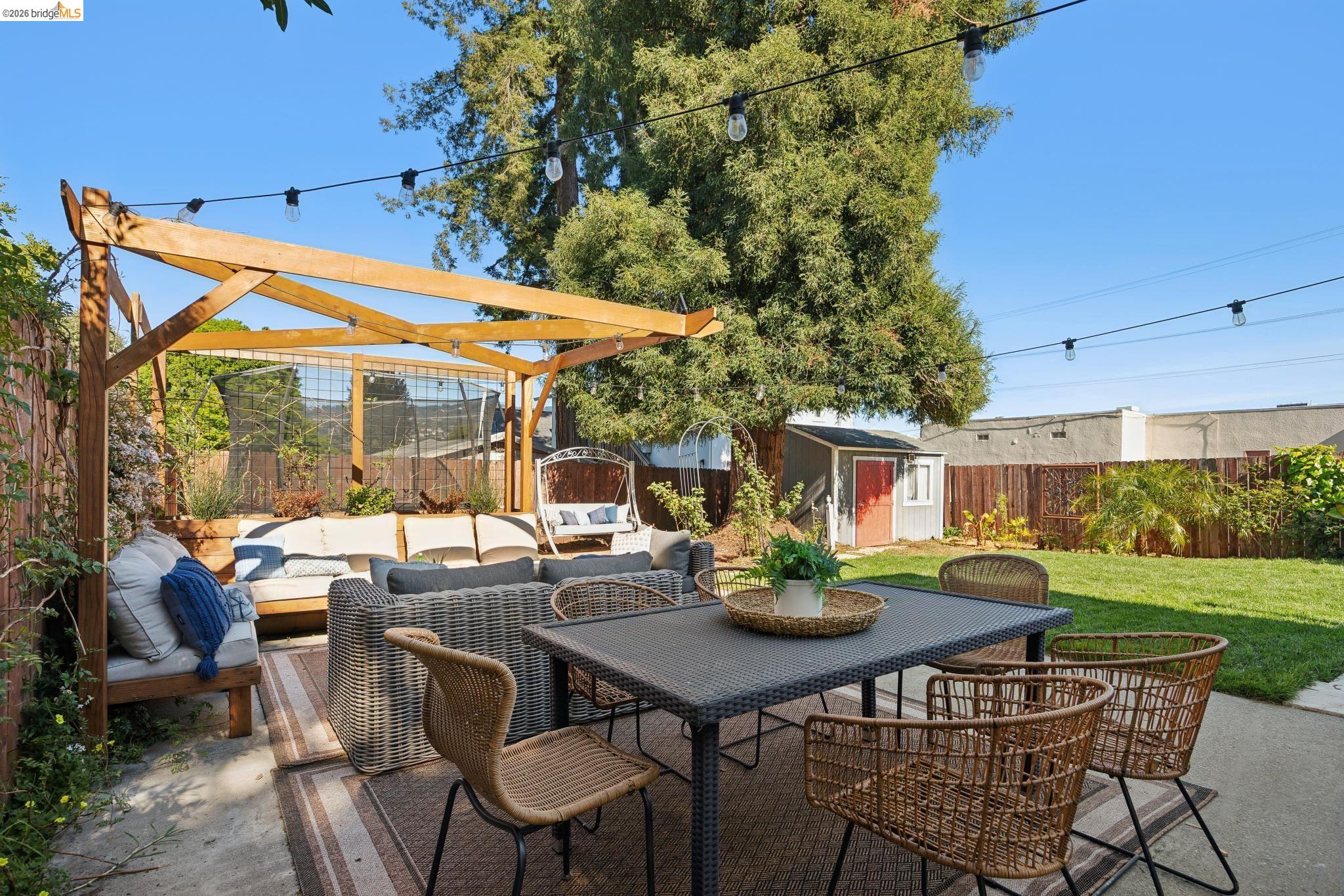 1138 Bella Vista Ave