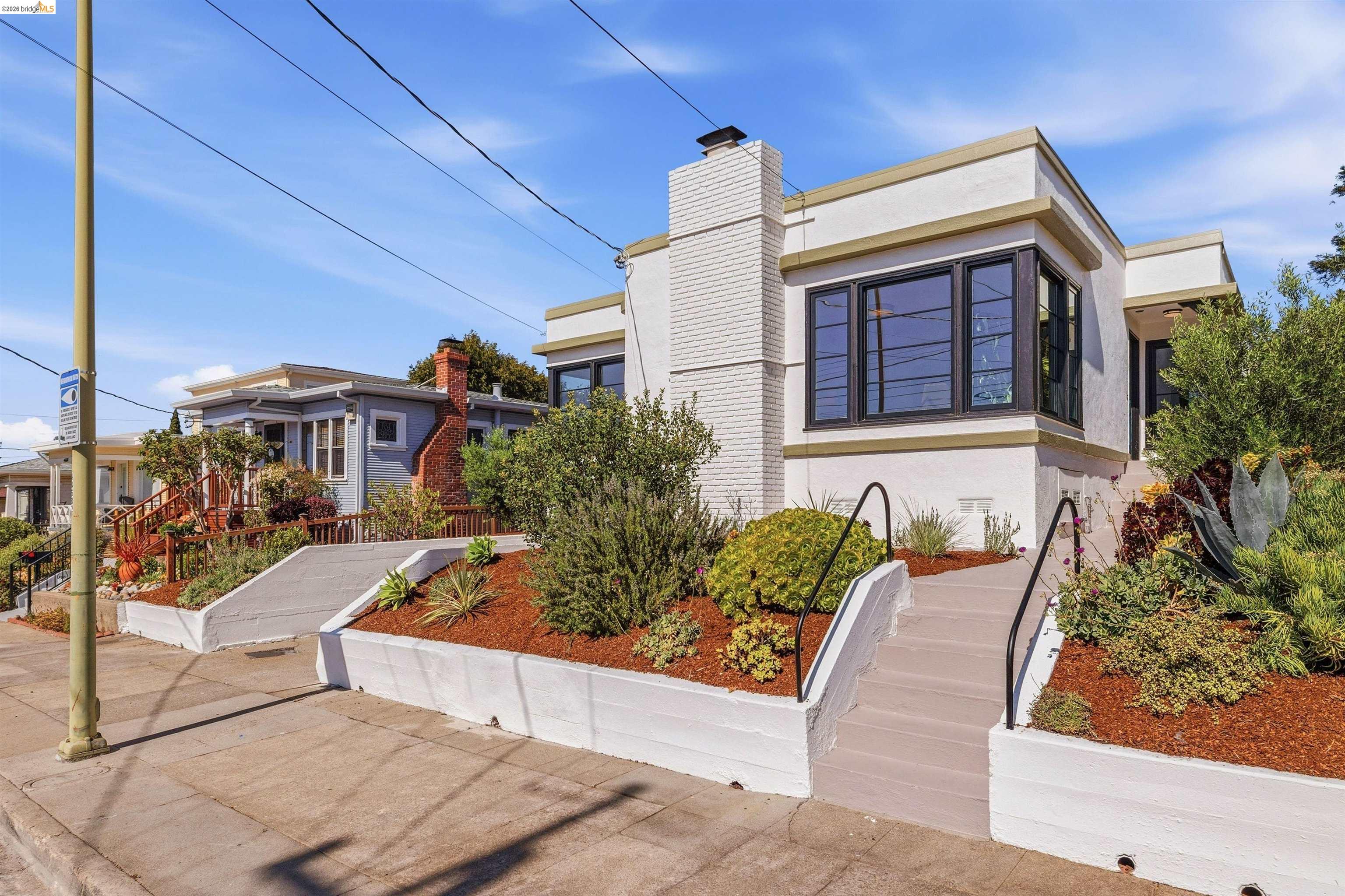 4484 Tulip Ave