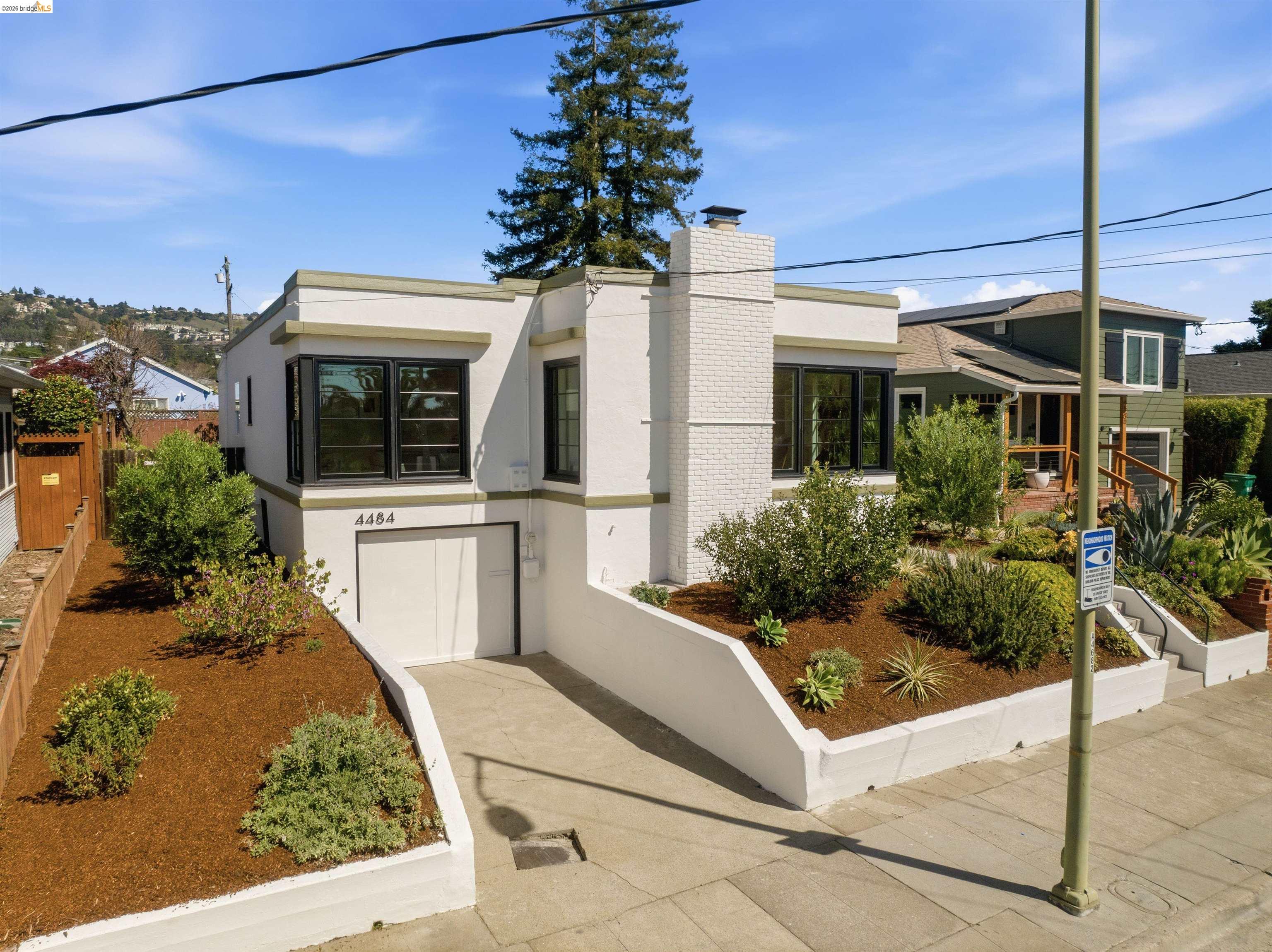 4484 Tulip Ave