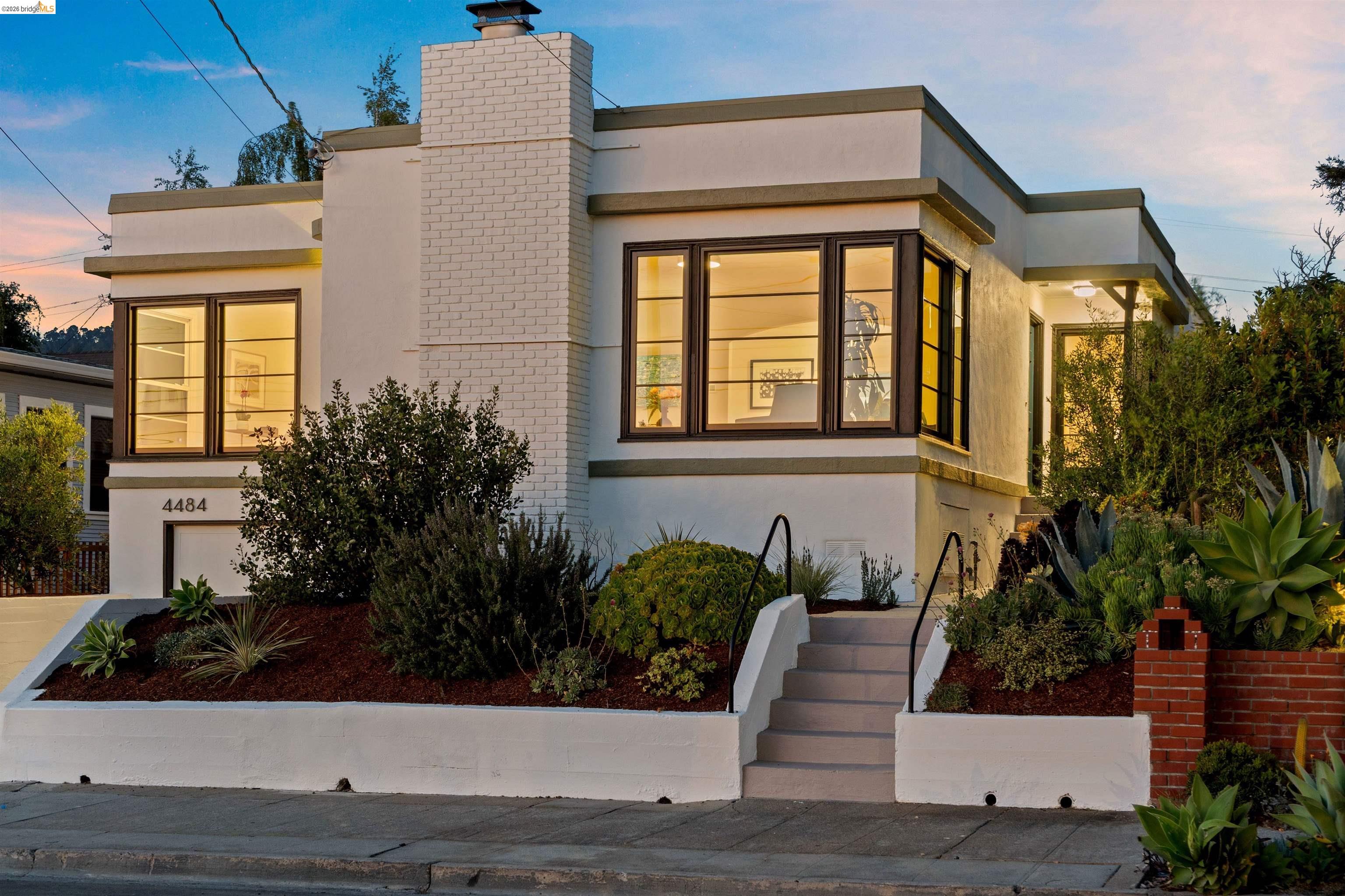 4484 Tulip Ave