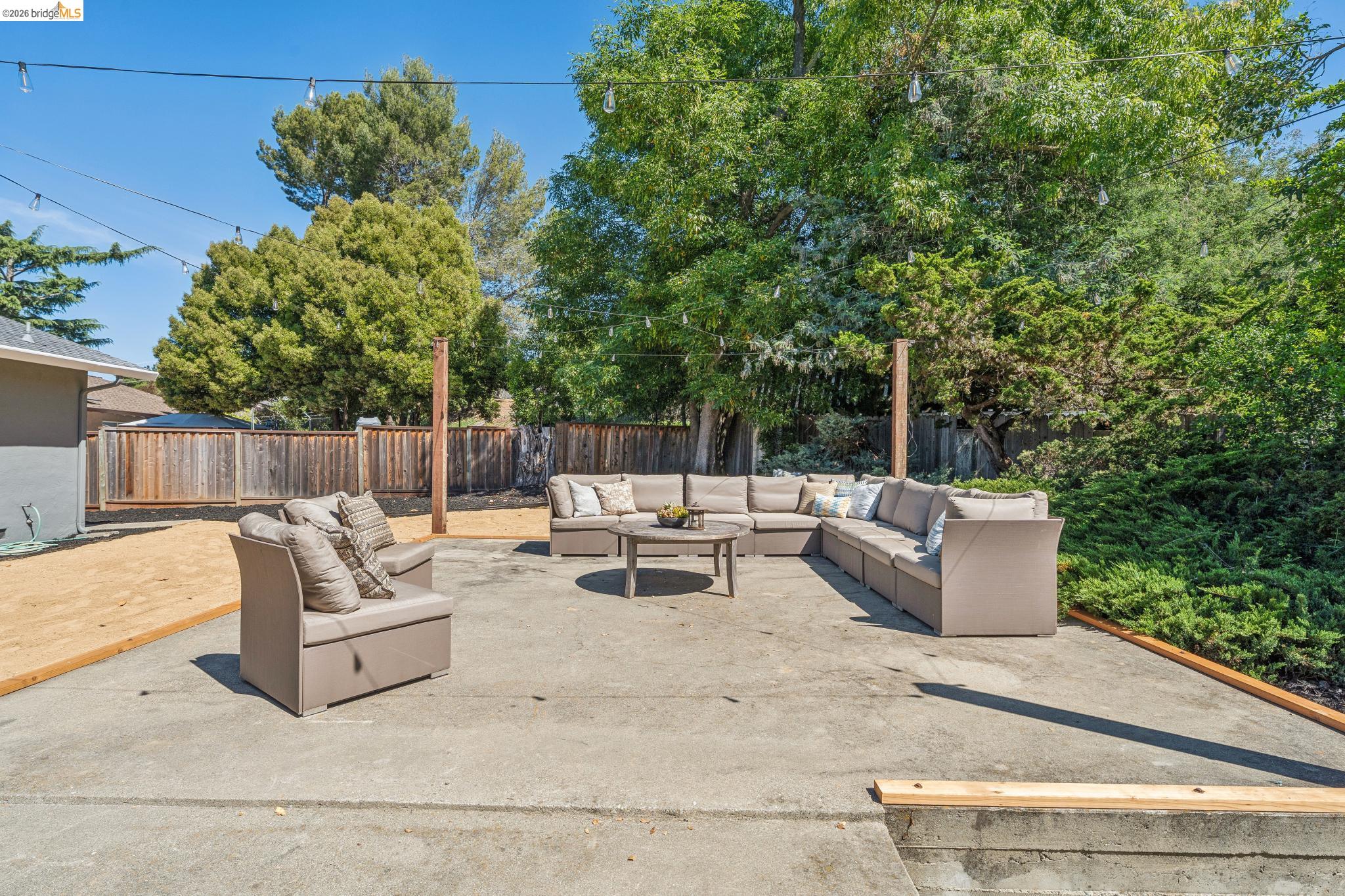2751 Perlita Ct