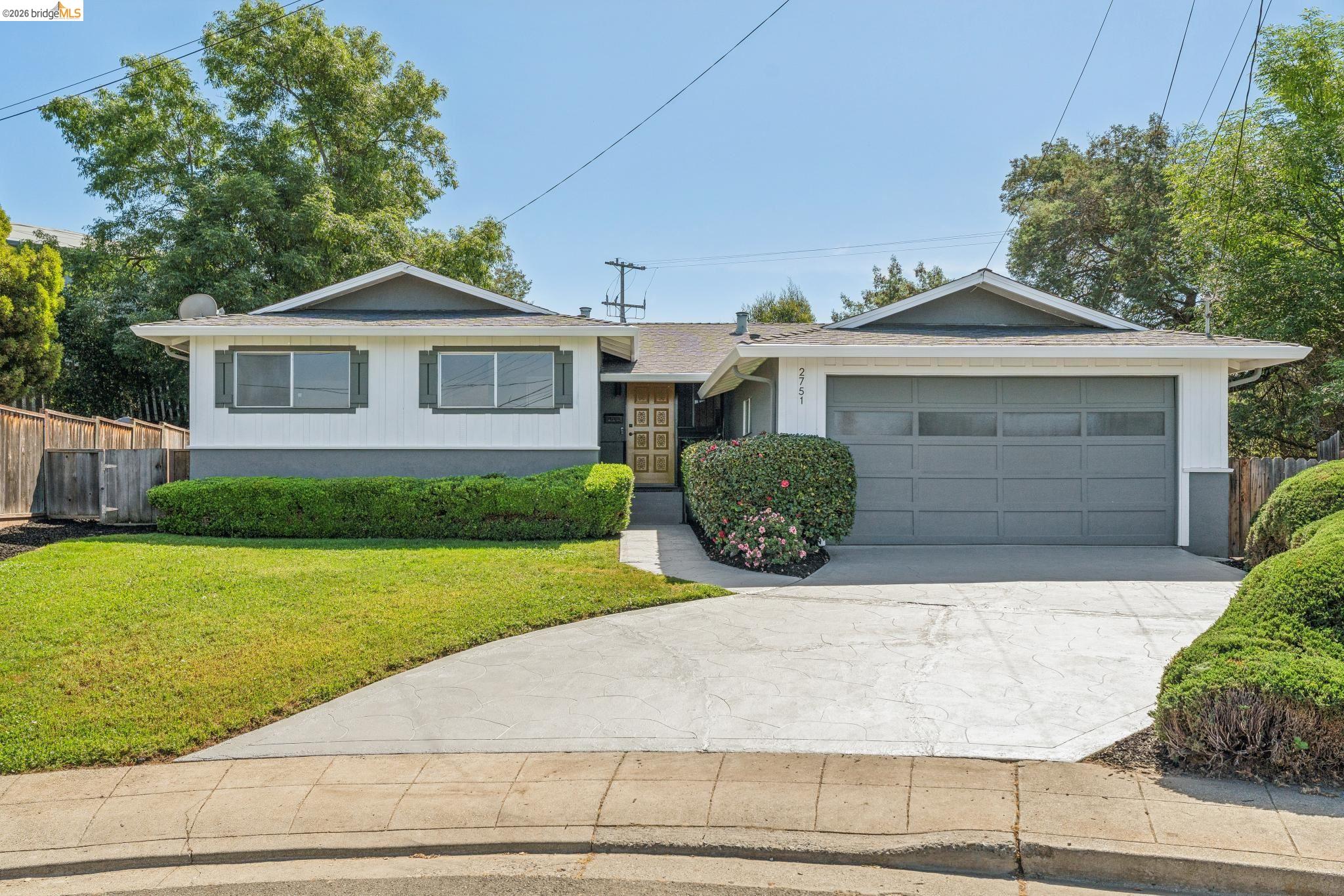 2751 Perlita Ct