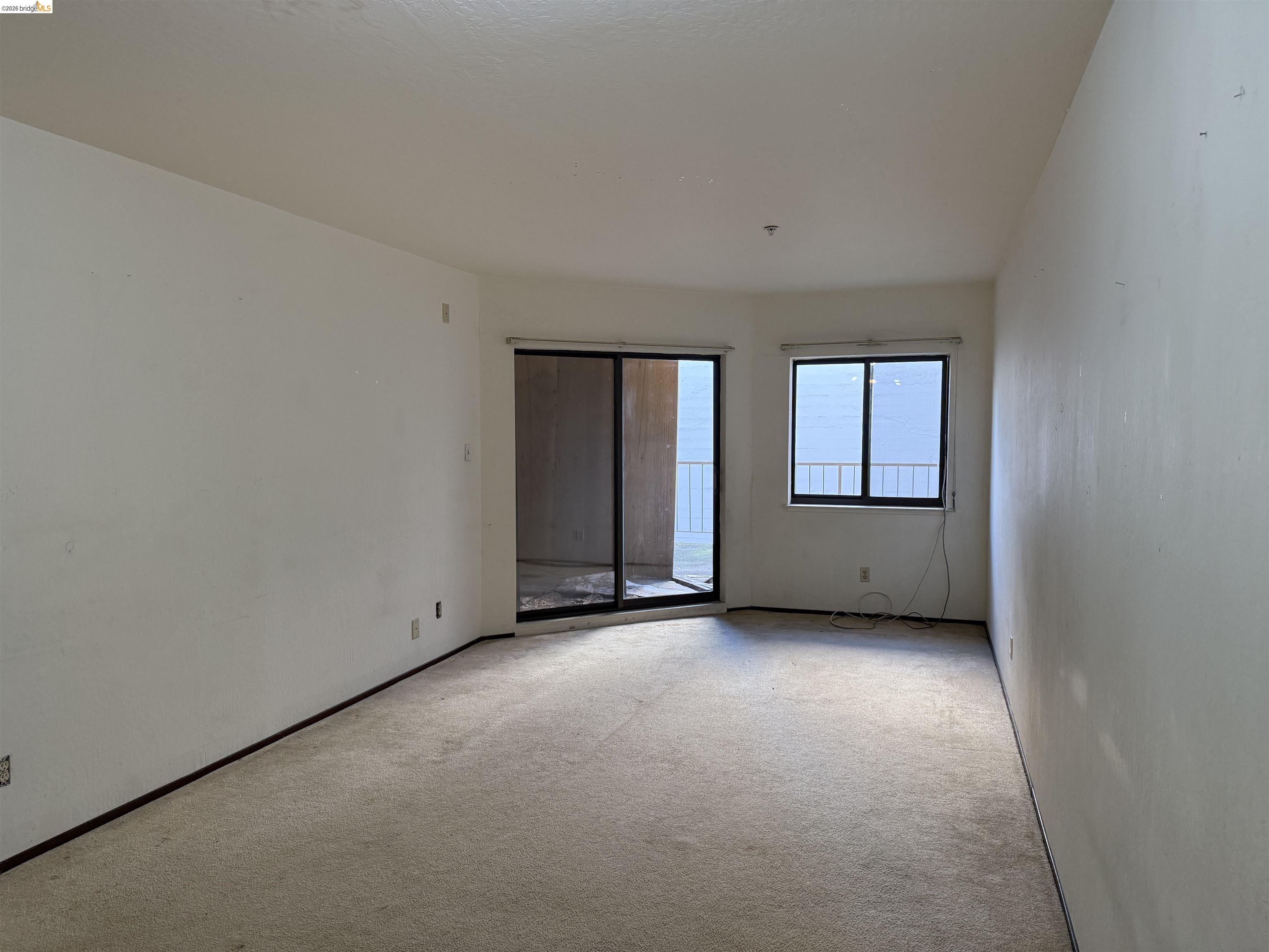 330 8Th St # 3D
