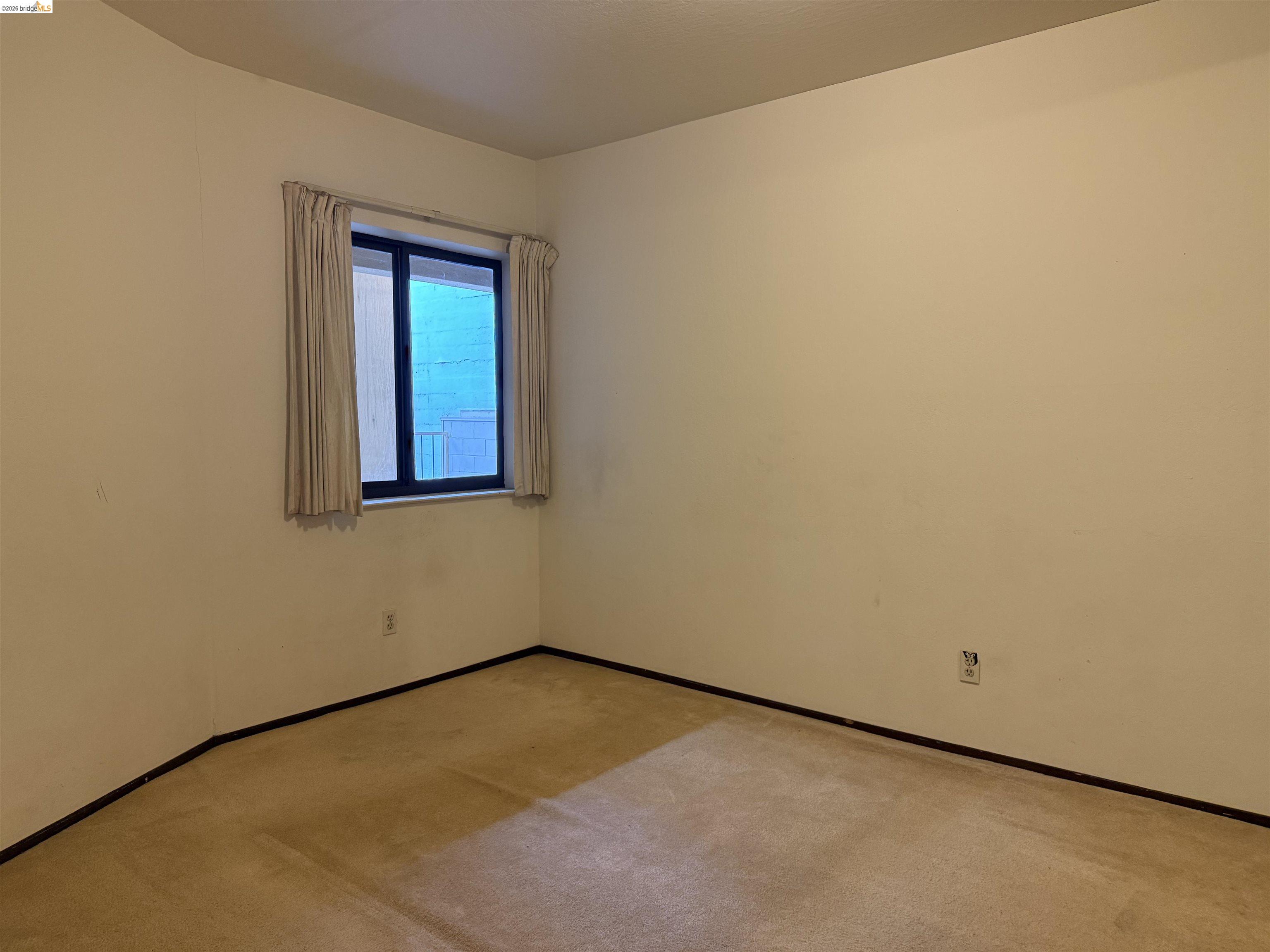330 8Th St # 3D