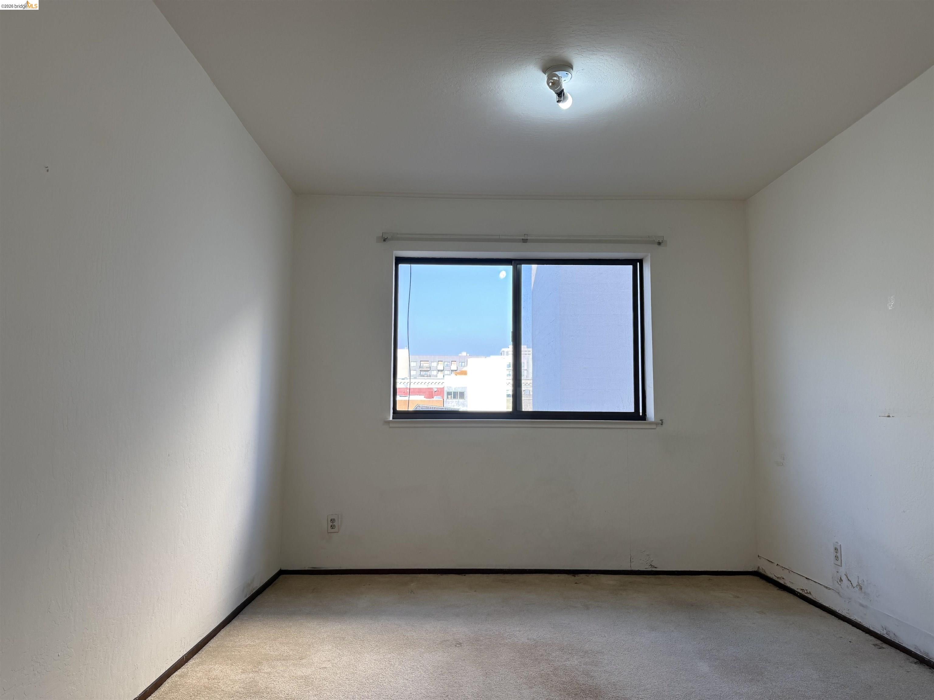 330 8Th St # 3D