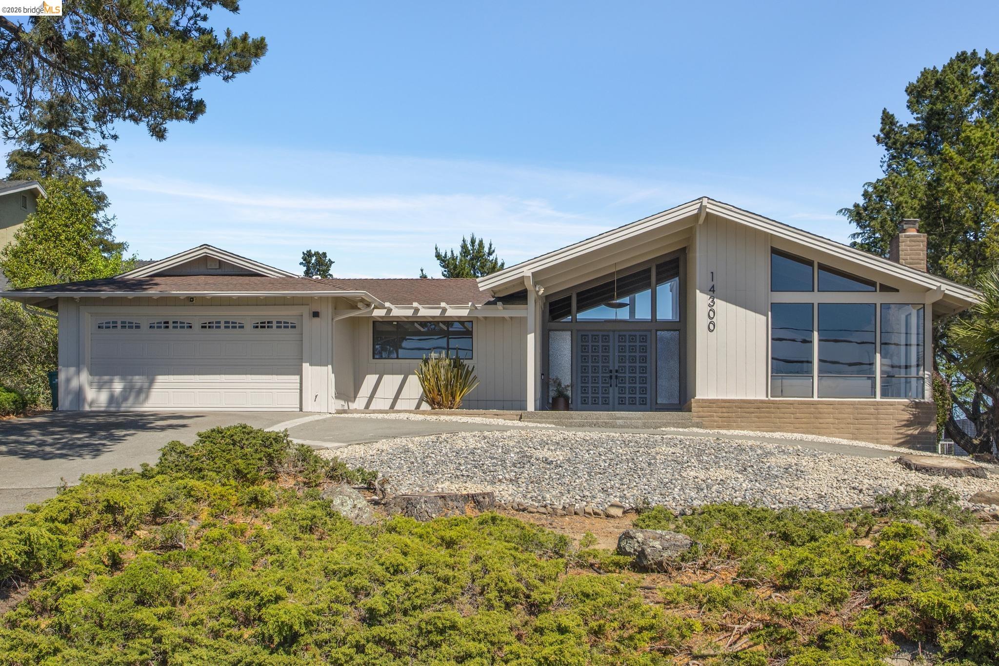 14300 Skyline Blvd