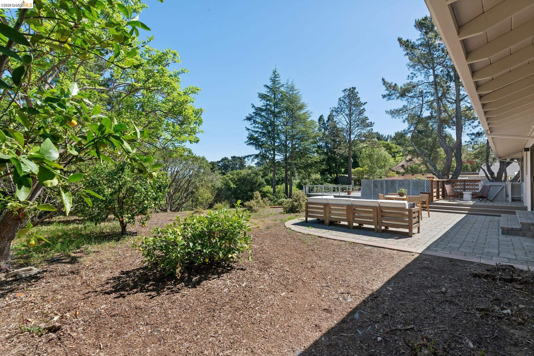14300 Skyline Blvd