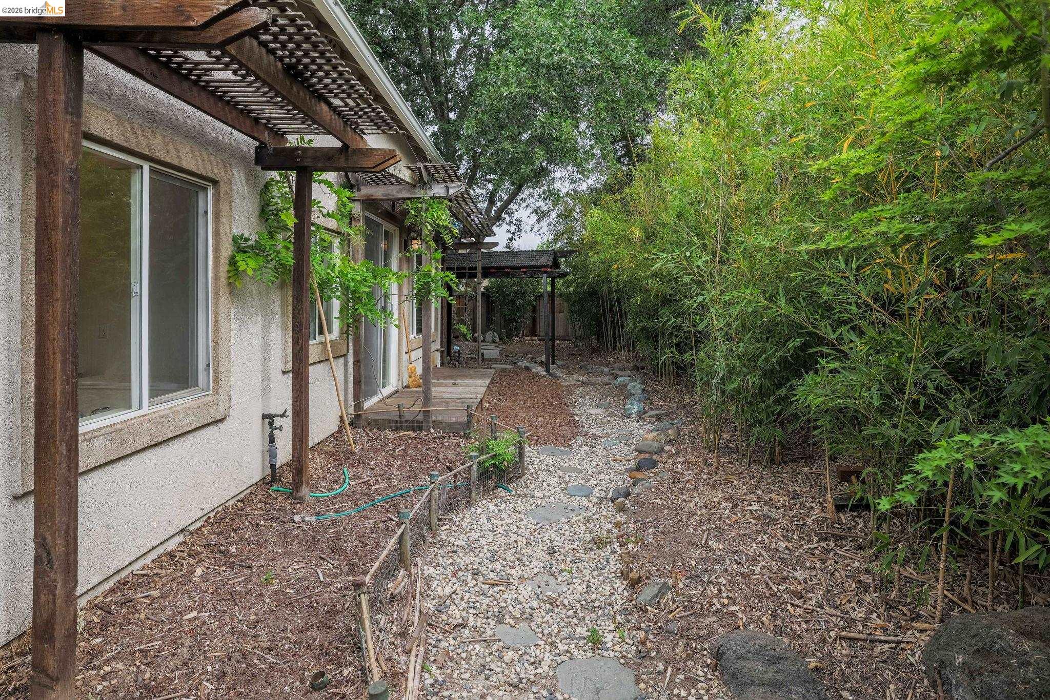 1129 Brittany Hills Ct