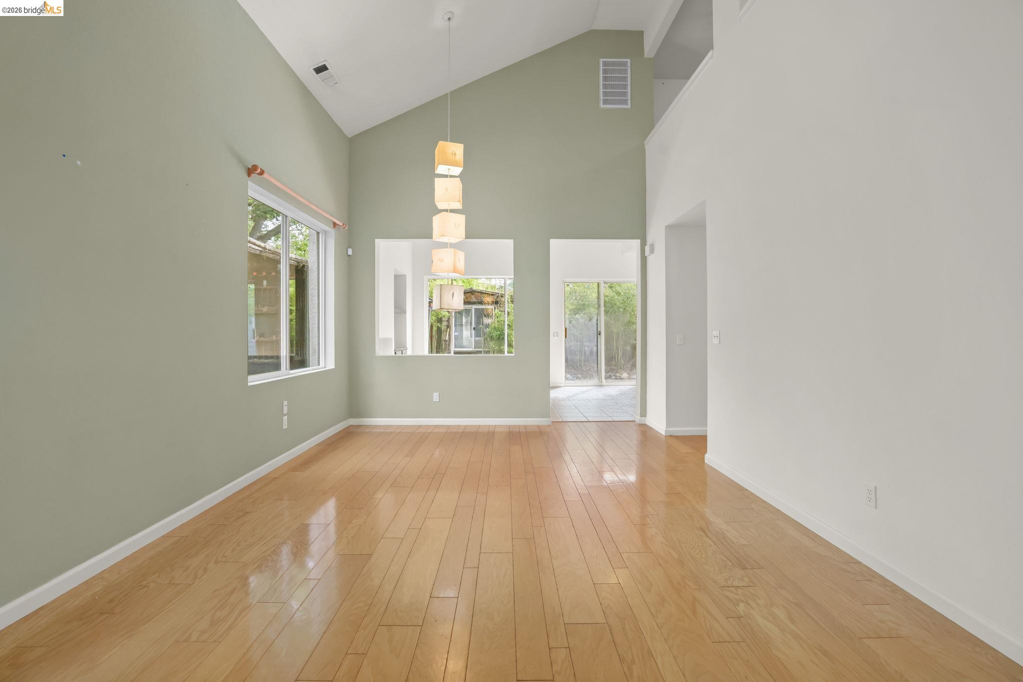 1129 Brittany Hills Ct