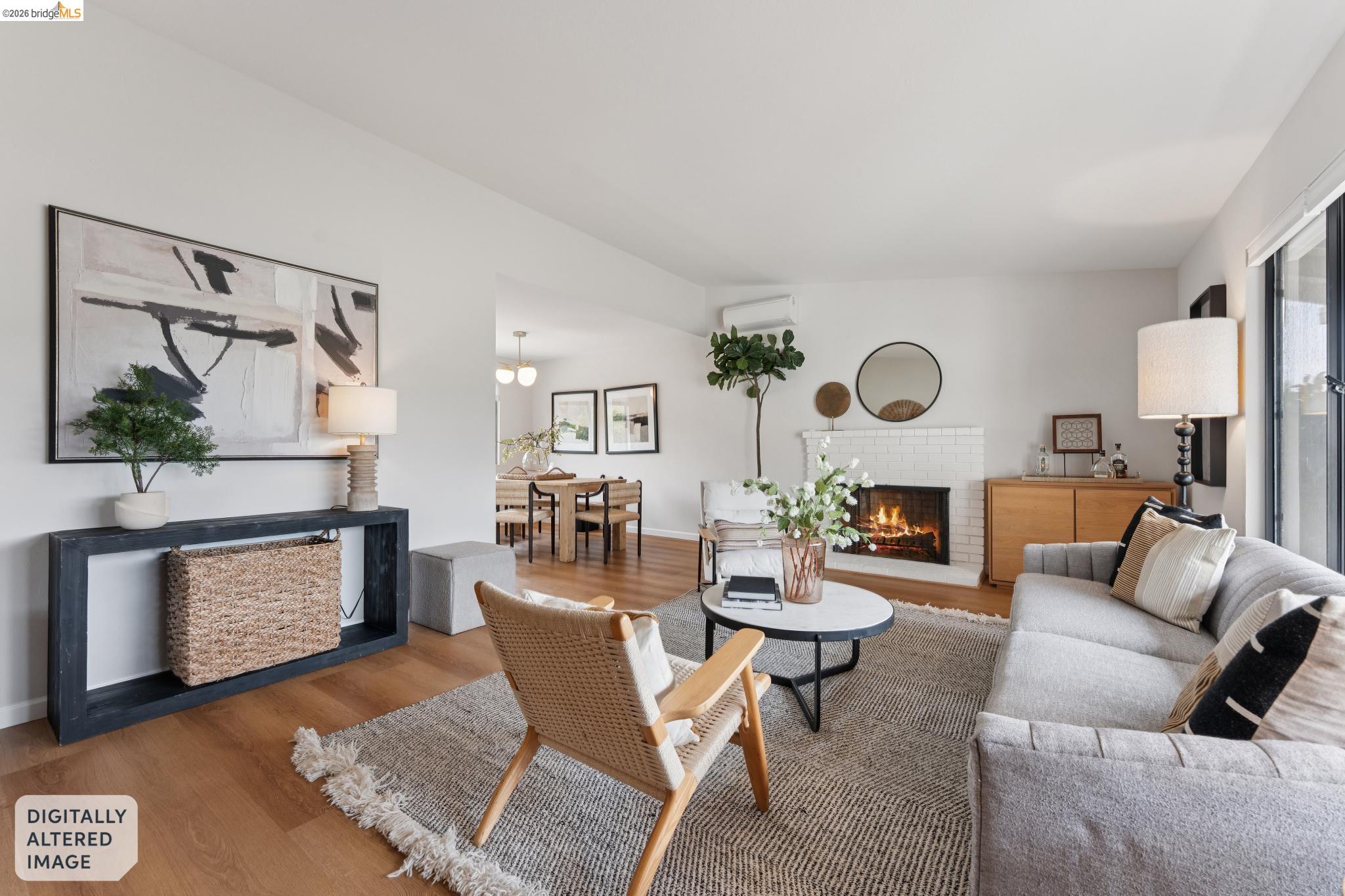 5200 Pinecrest Drive