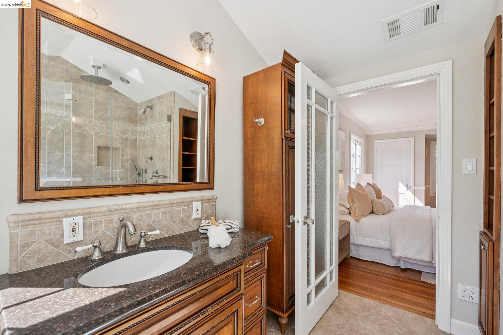 1193 Glen Dr.