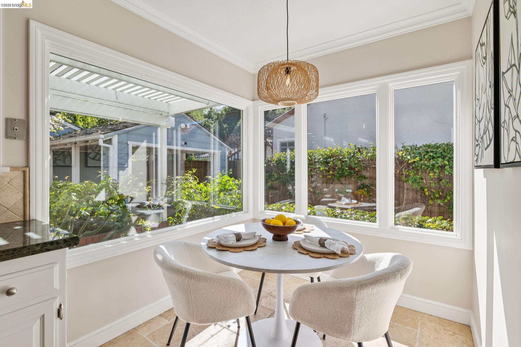 1193 Glen Dr.