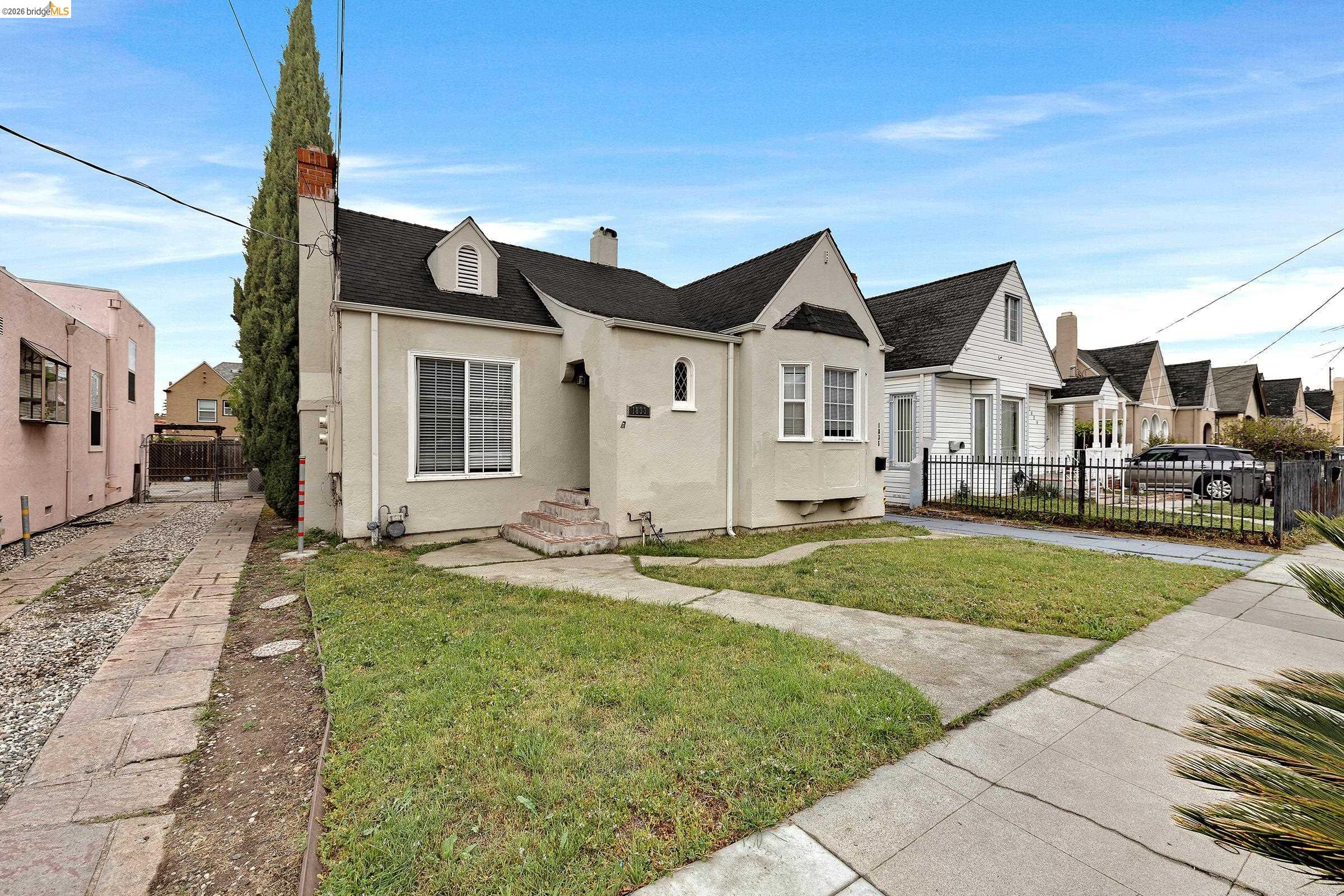 1833 108Th Ave