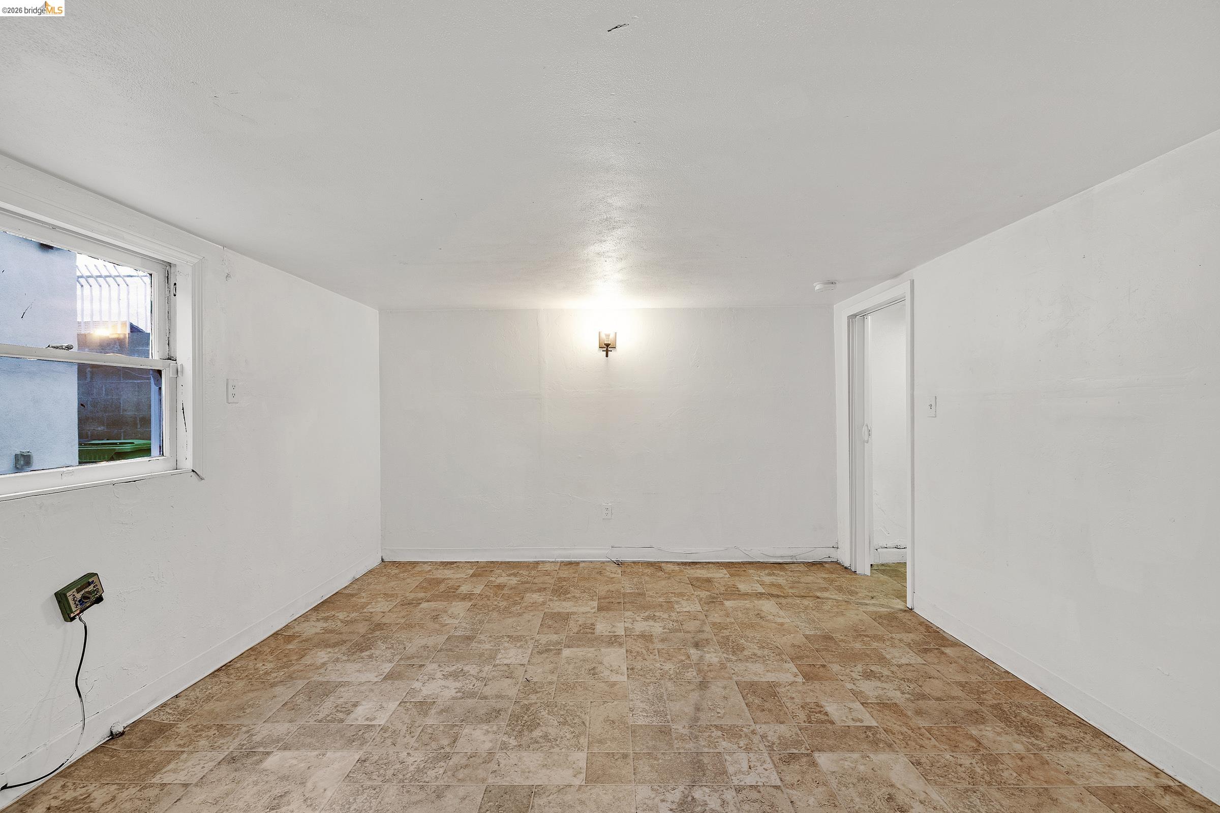 1833 108Th Ave