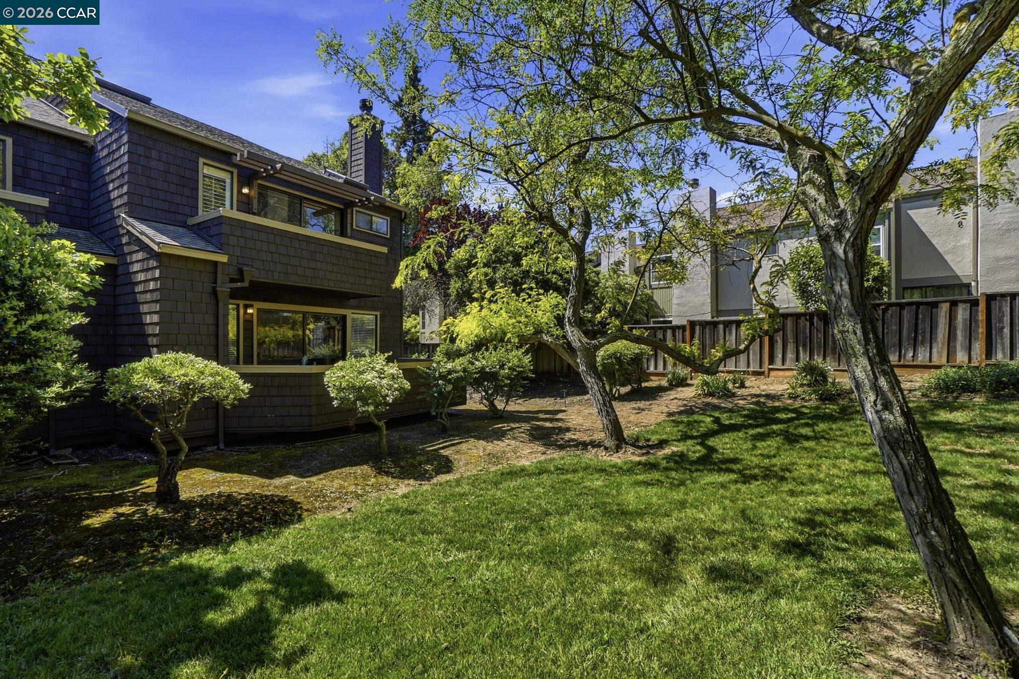 21 Royston Walk