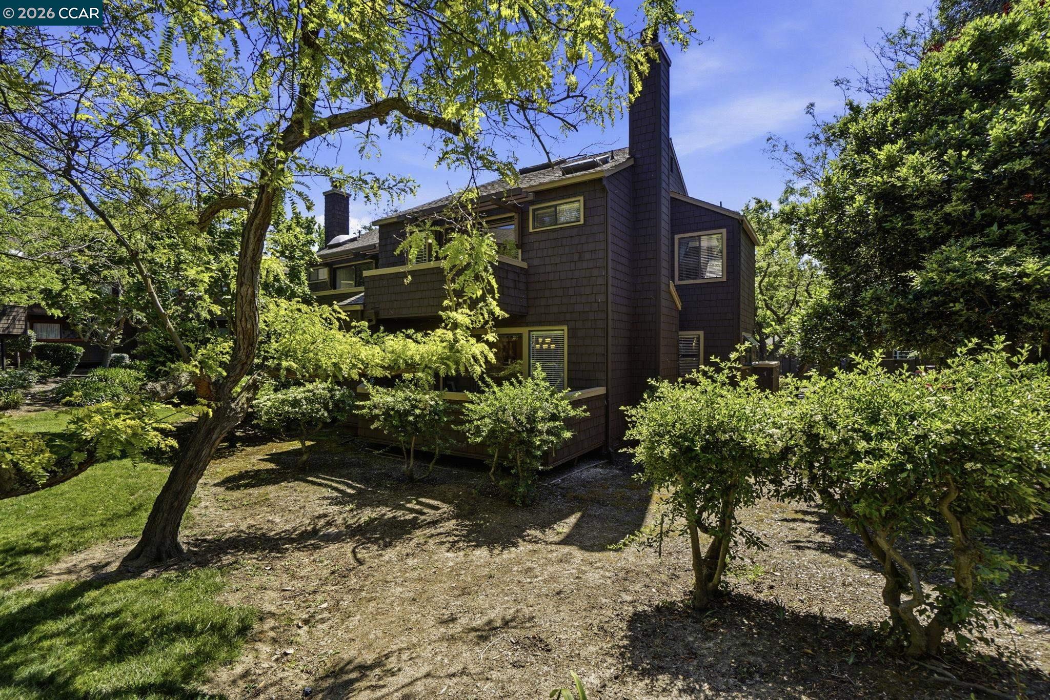 21 Royston Walk