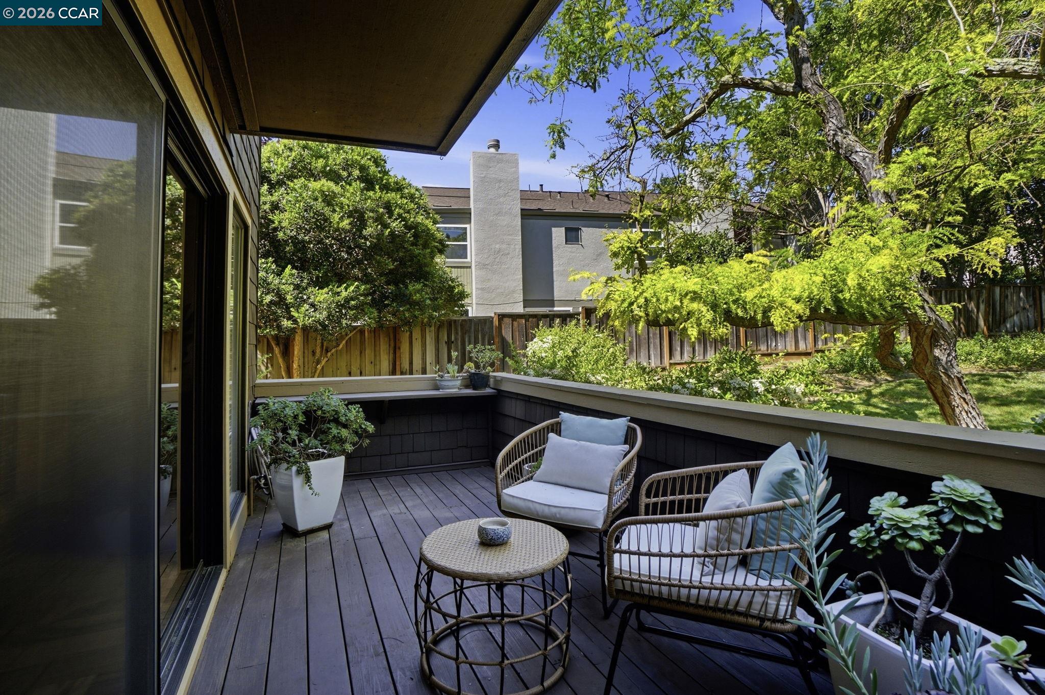 21 Royston Walk