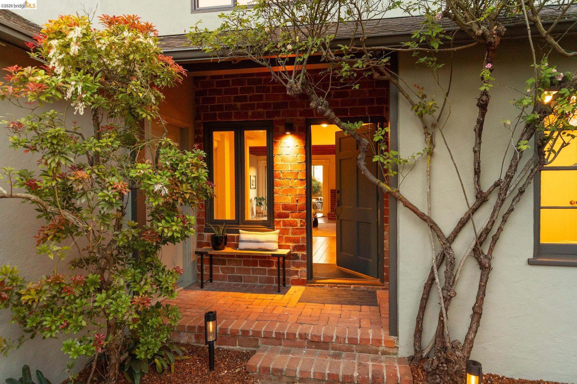 260 Grizzly Peak Blvd