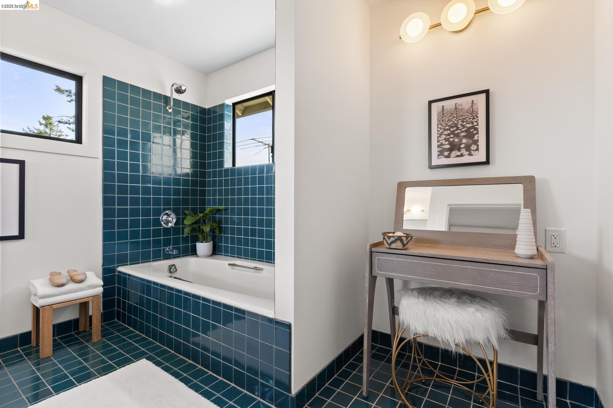 260 Grizzly Peak Blvd