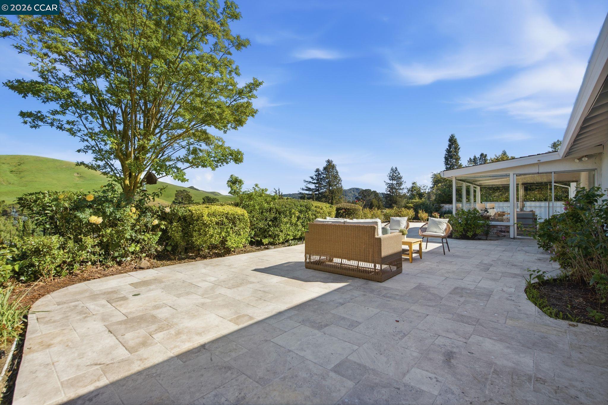 91 Shuey Dr
