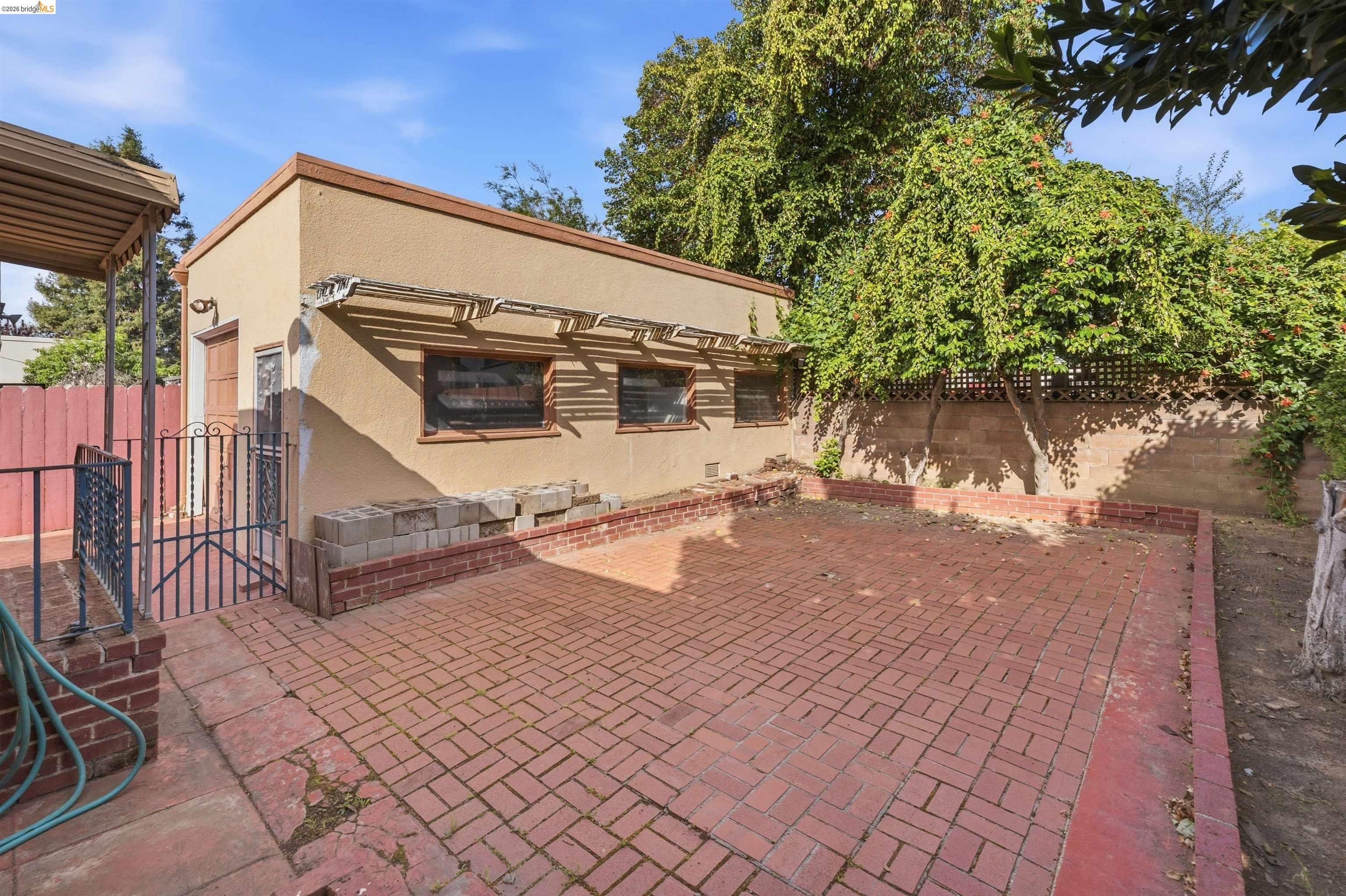 2939 57Th Ave