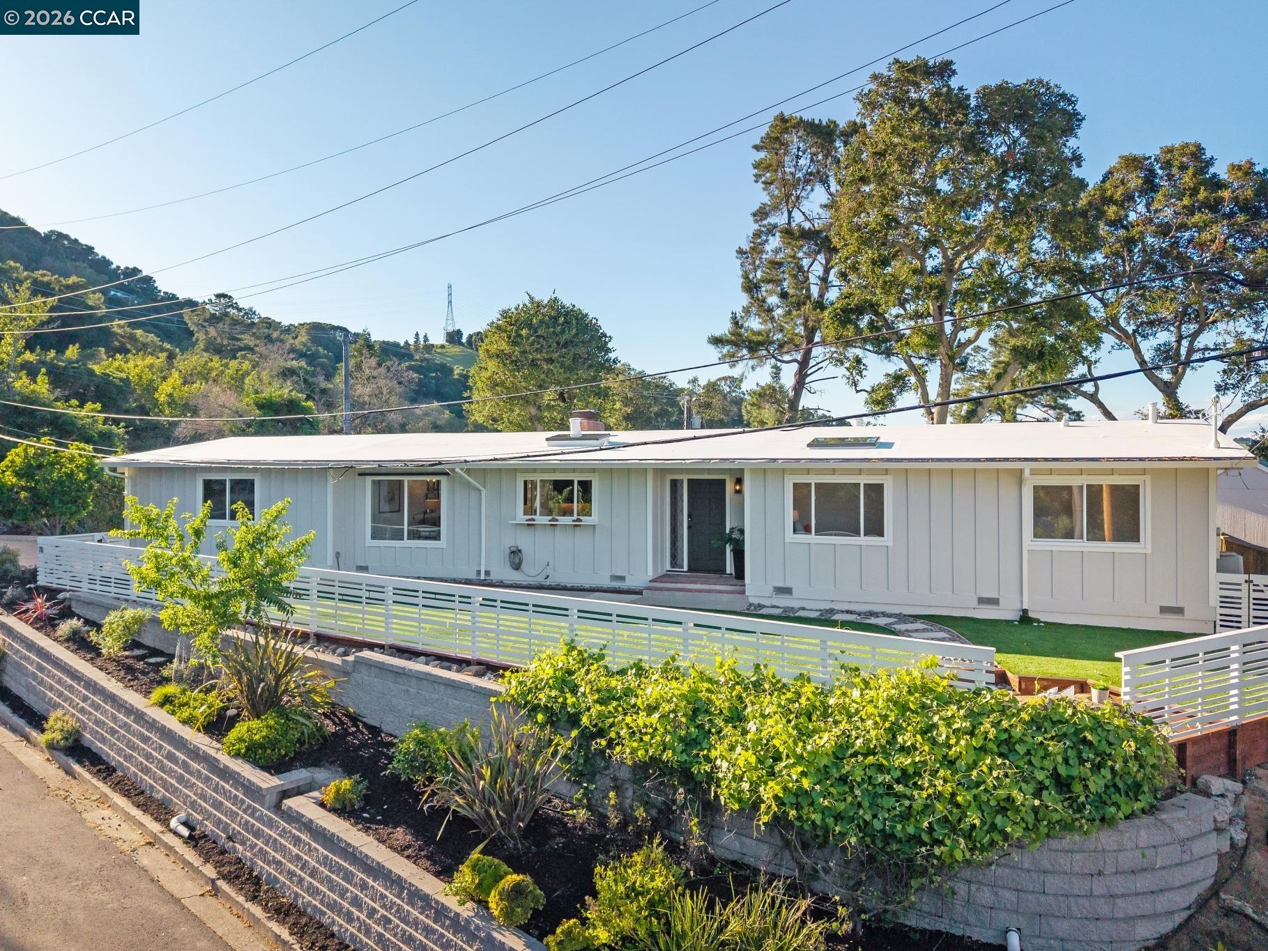 78 Claremont Ave