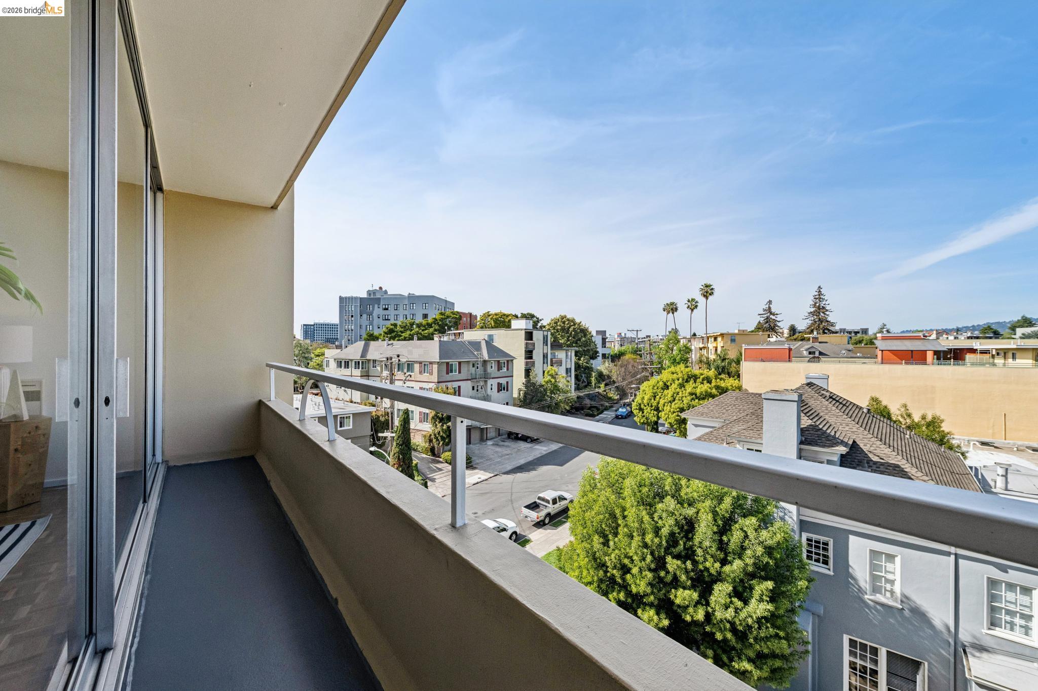 320 Lee St # 603