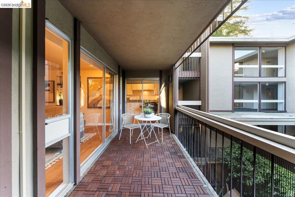 323 Monte Vista Ave # 210