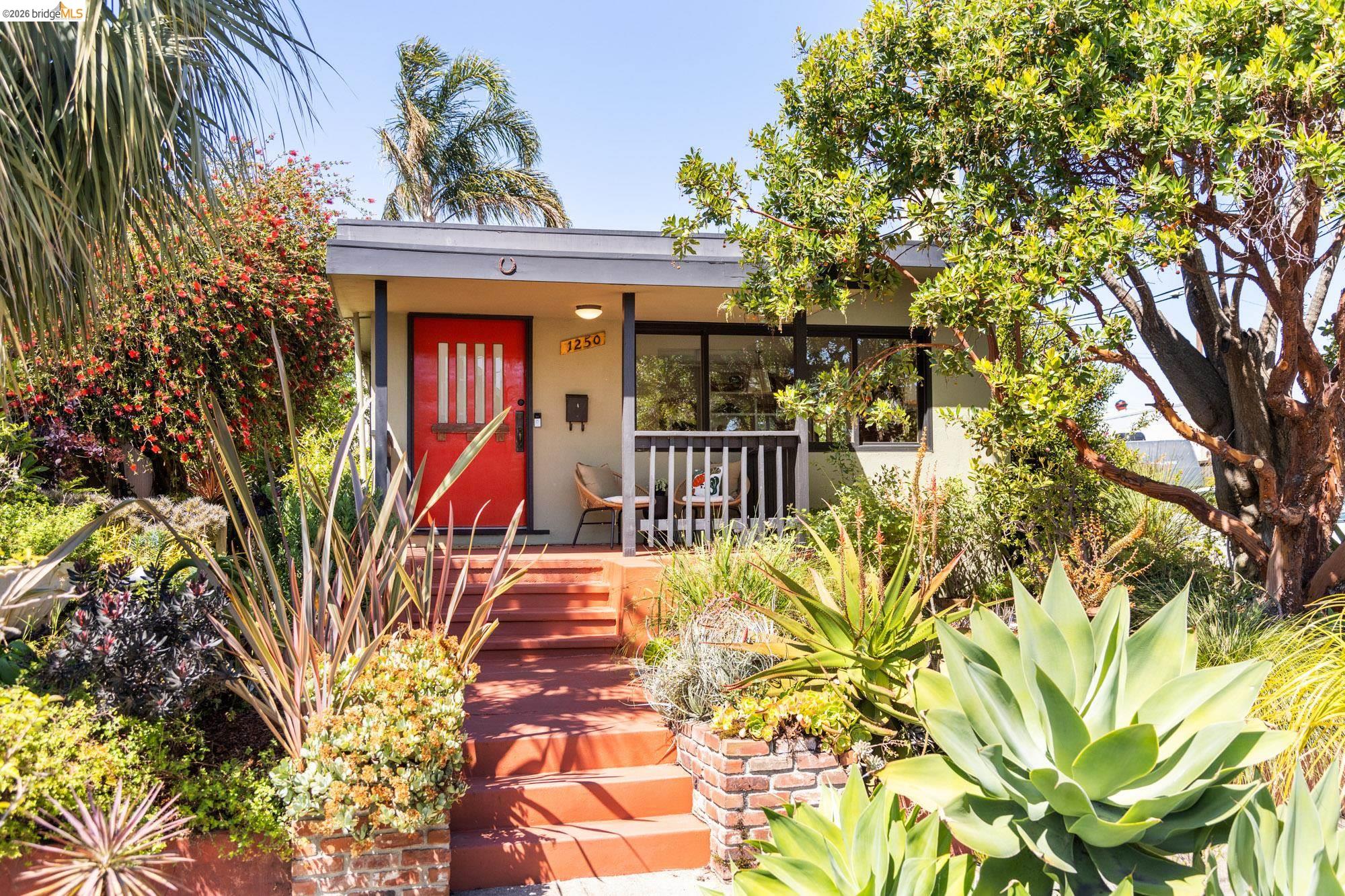 1250 Ocean Ave
