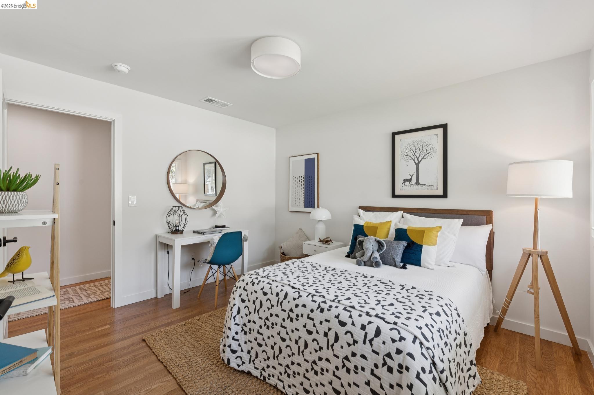 246 Pershing Dr