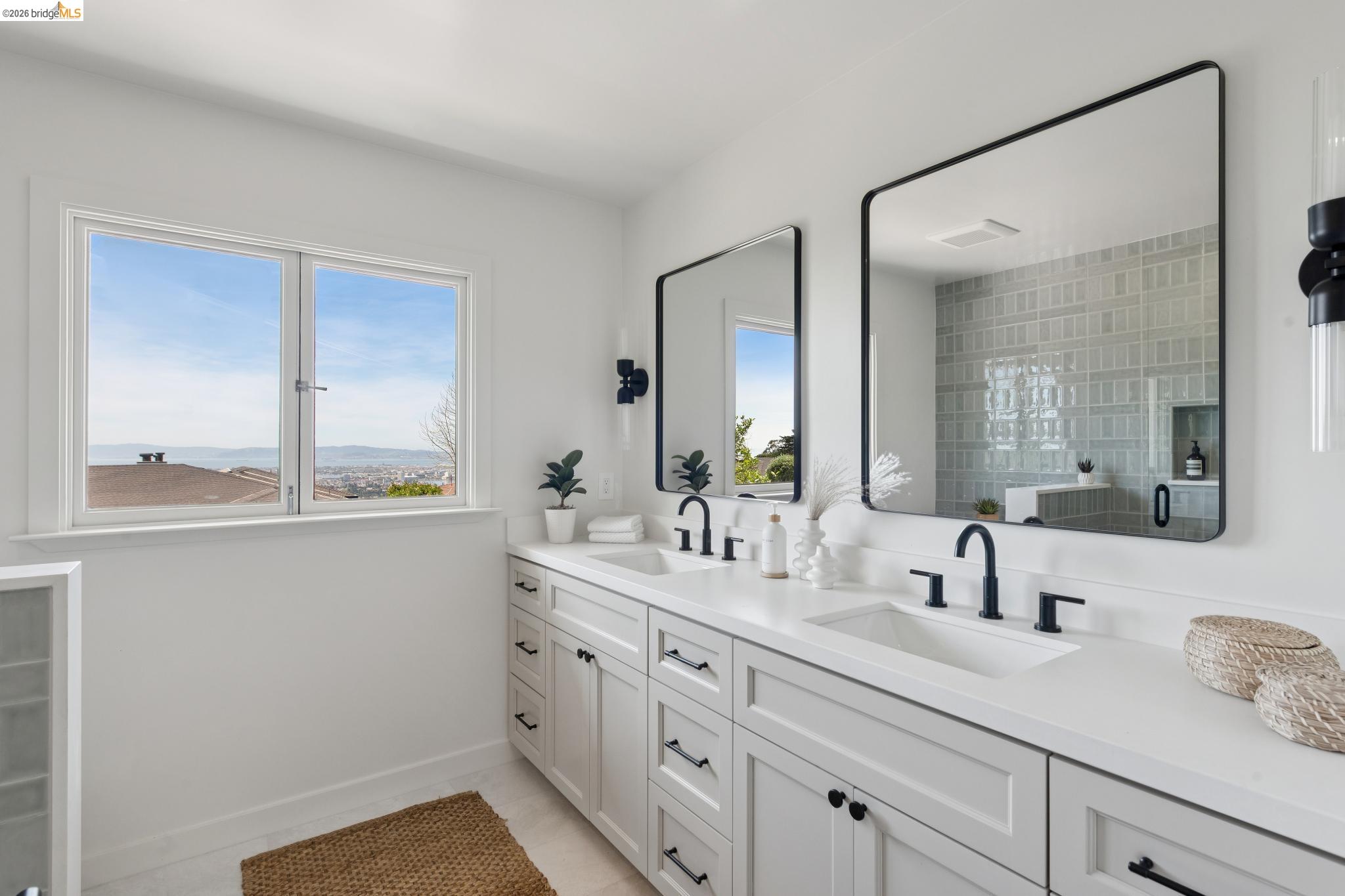 246 Pershing Dr