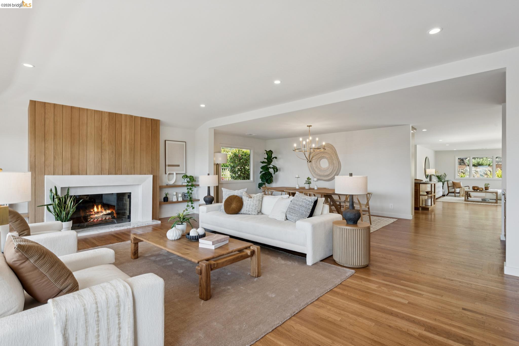 246 Pershing Dr