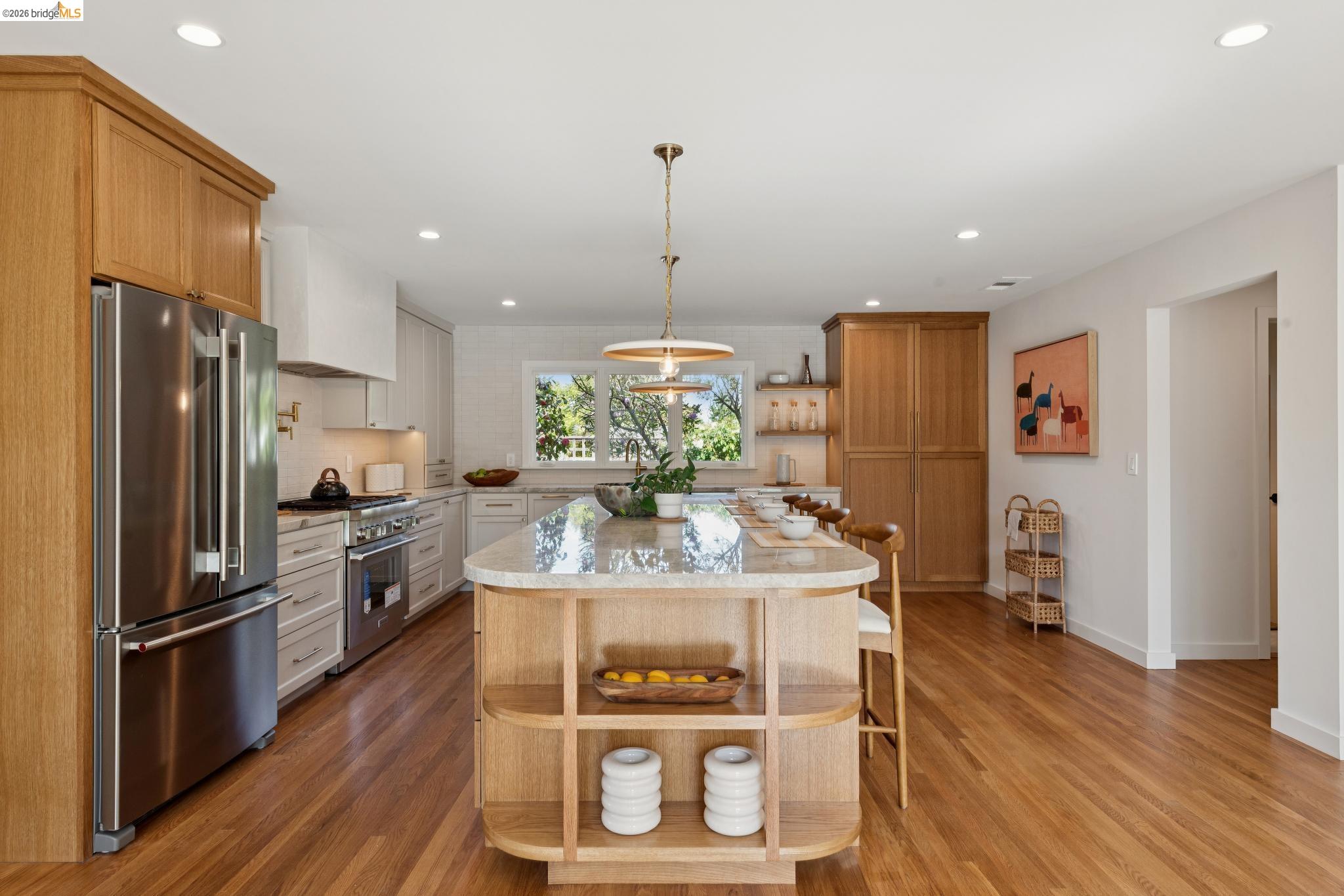 246 Pershing Dr