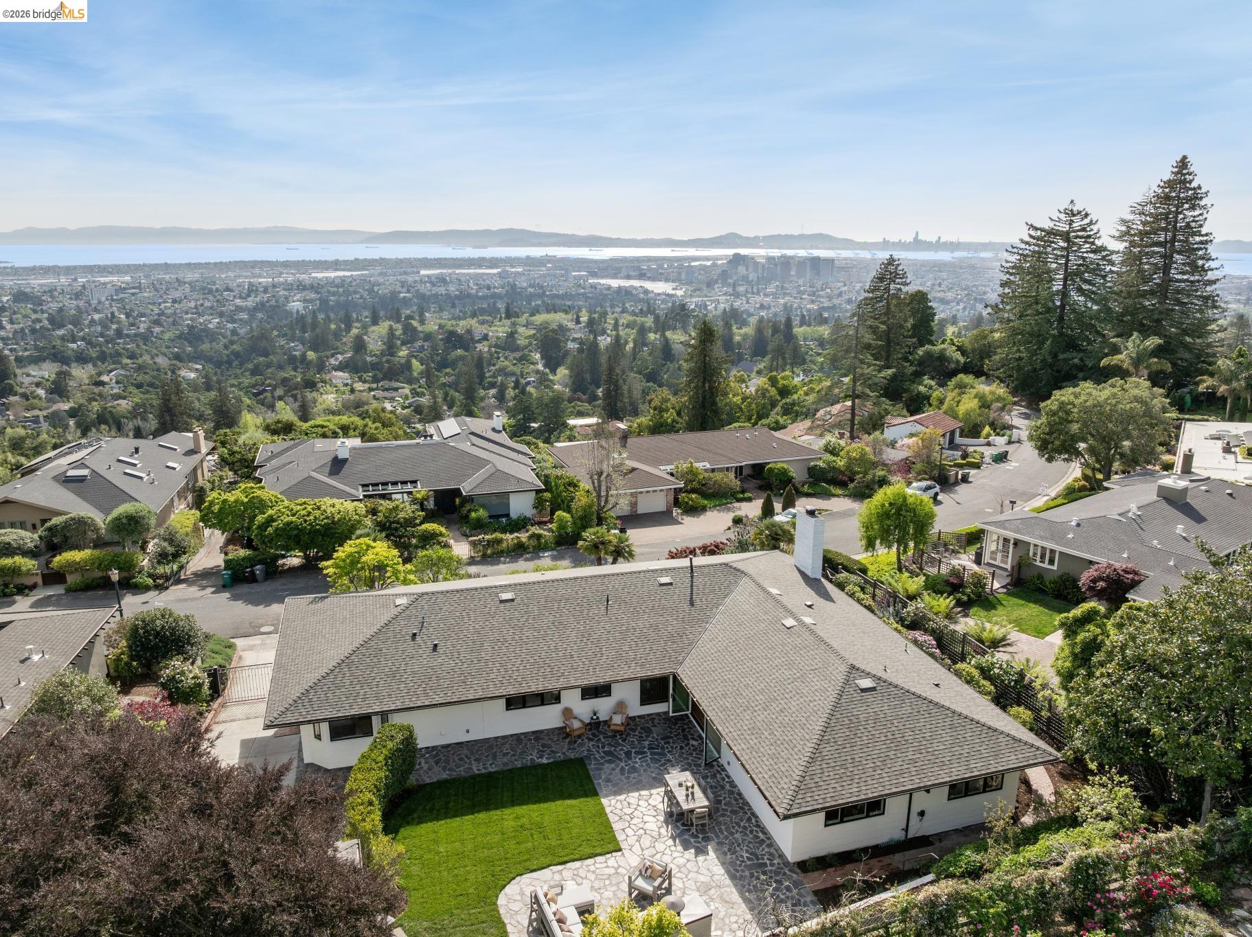 246 Pershing Dr