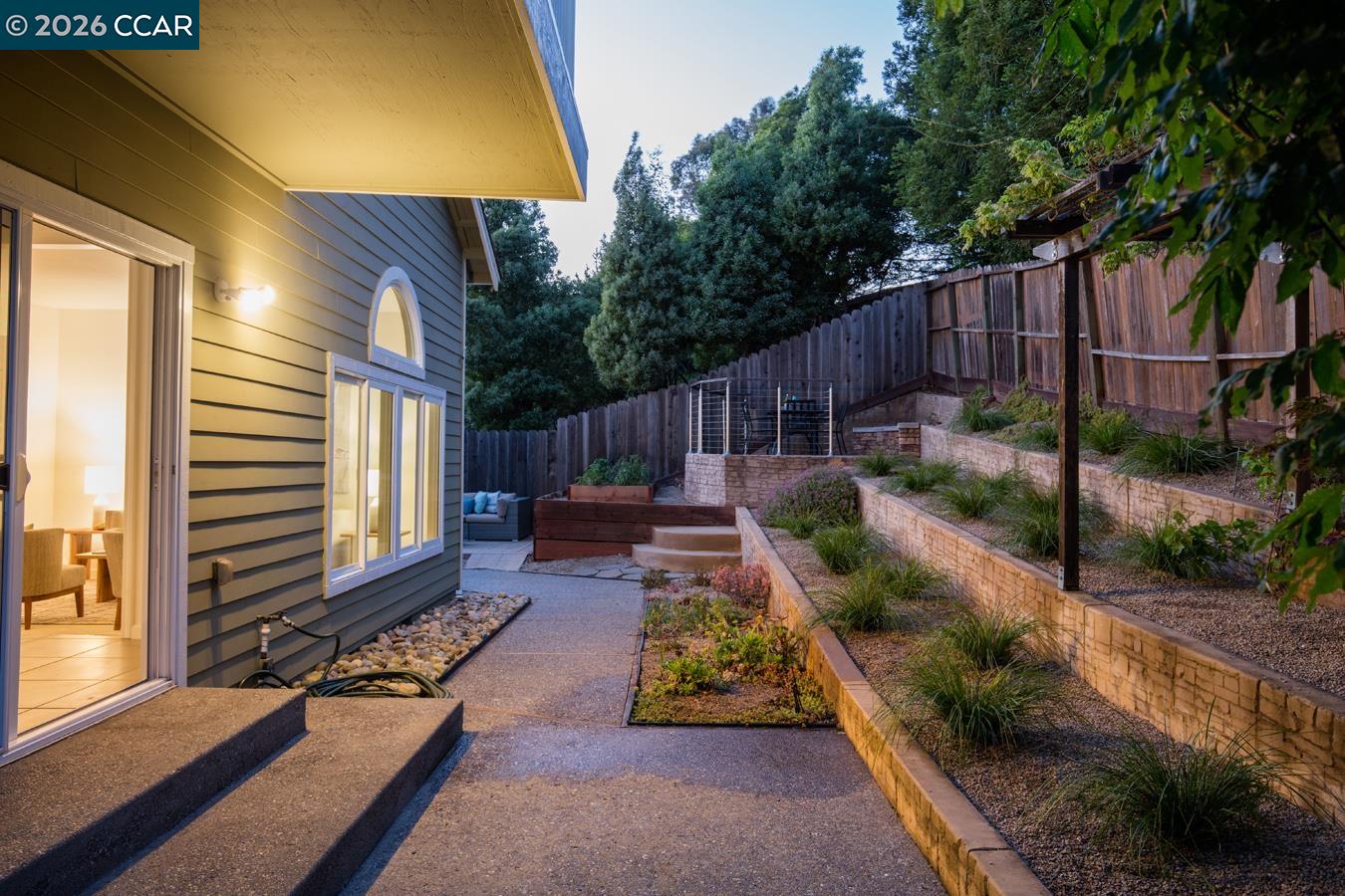 5006 Crystal Ridge Ct